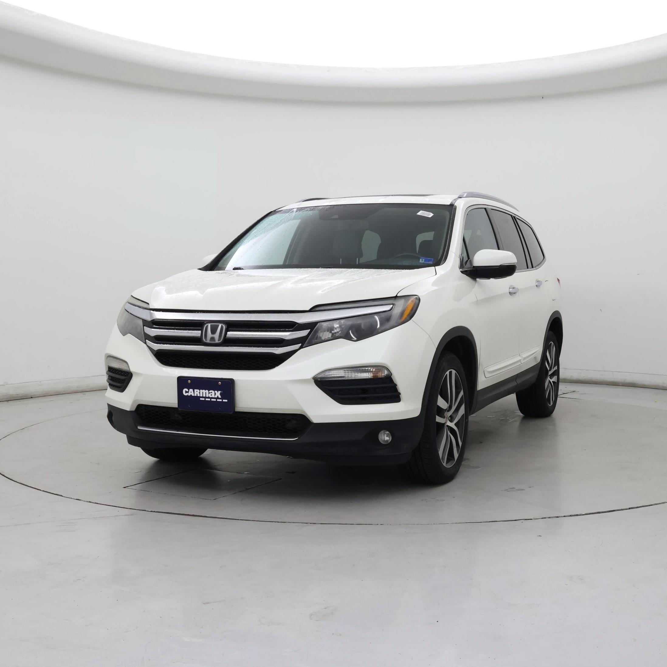 Thumbnail: 2018 Honda Pilot - 4