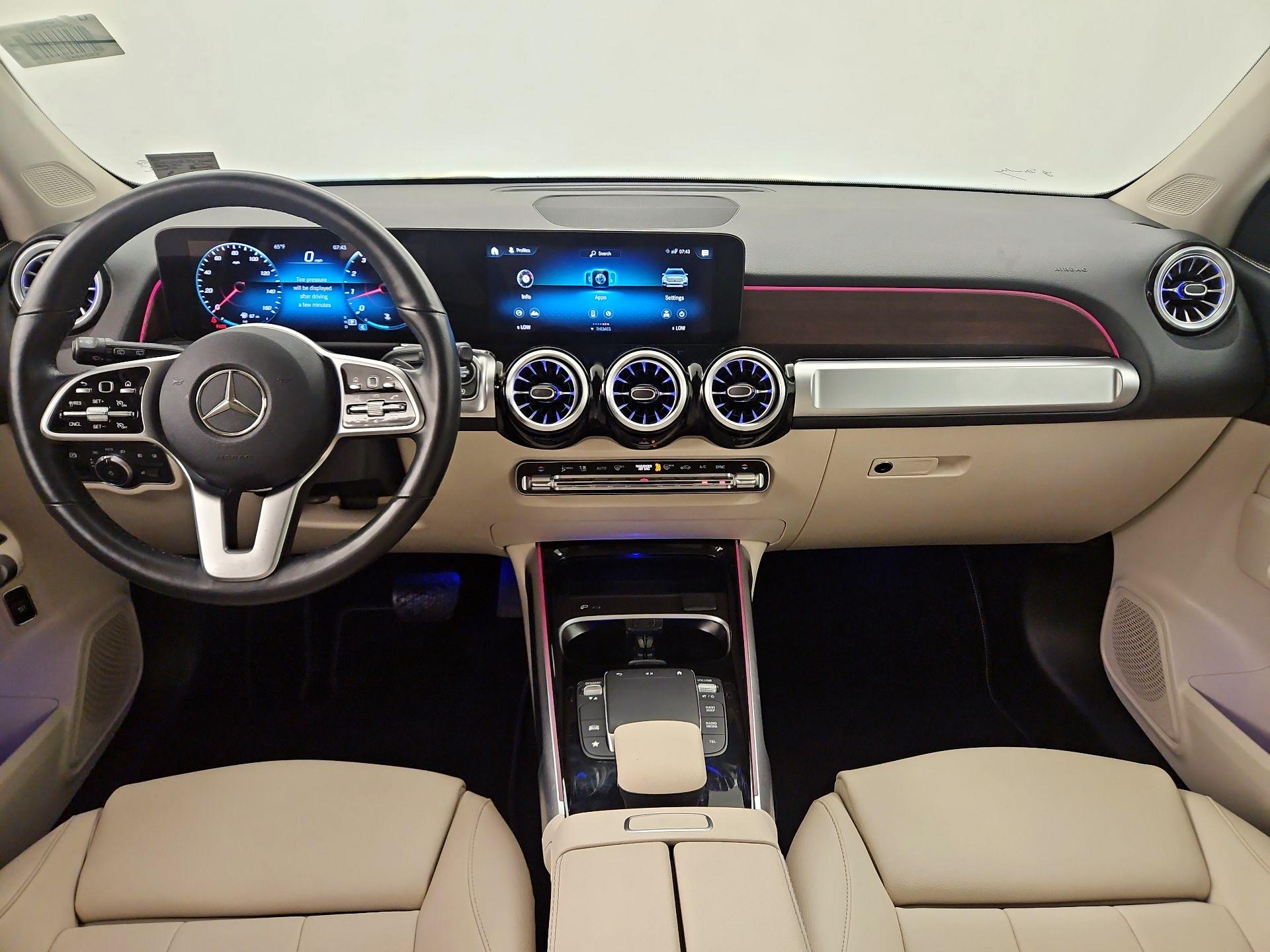 Thumbnail: 2022 Mercedes-Benz GLB - 9