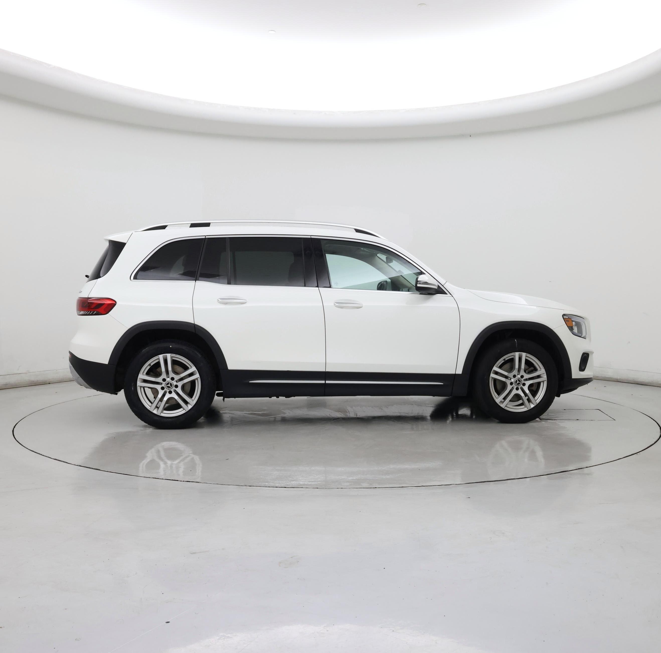 Thumbnail: 2022 Mercedes-Benz GLB - 7