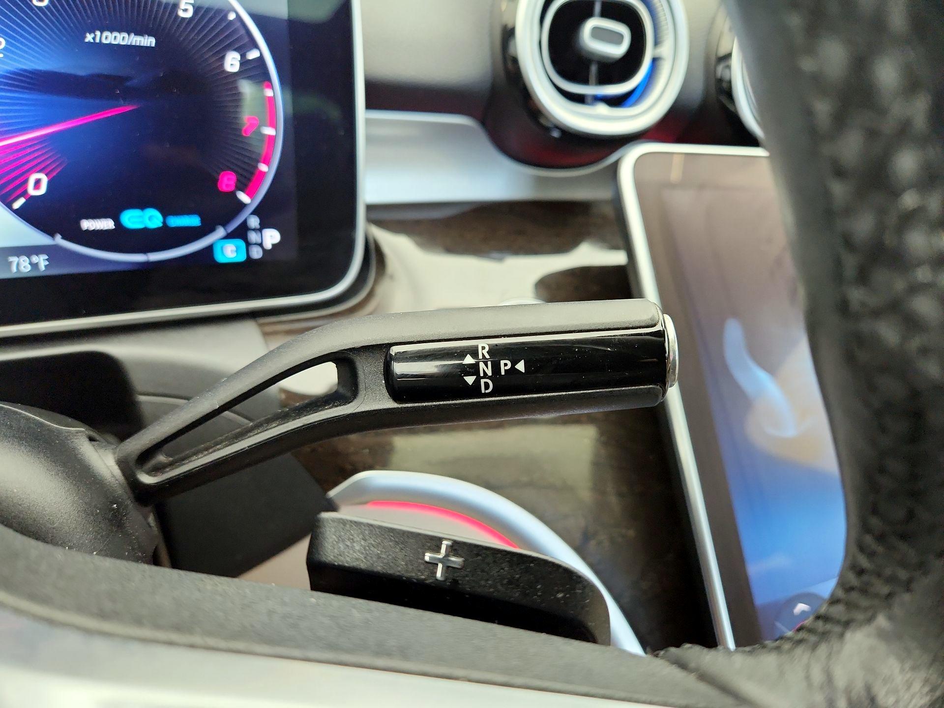 Thumbnail: 2022 Mercedes-Benz C-Class - 18
