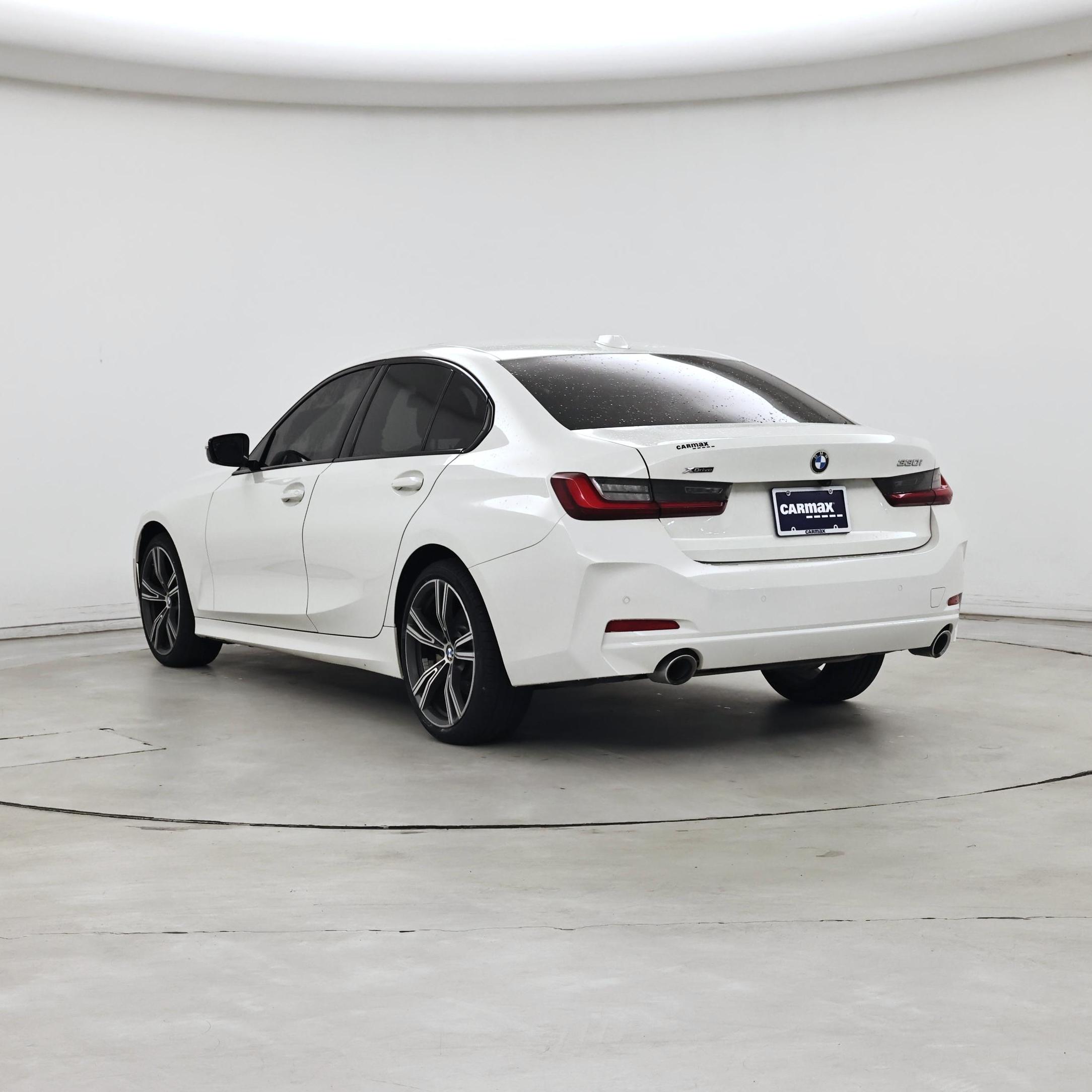 Thumbnail: 2023 BMW 3 Series - 2