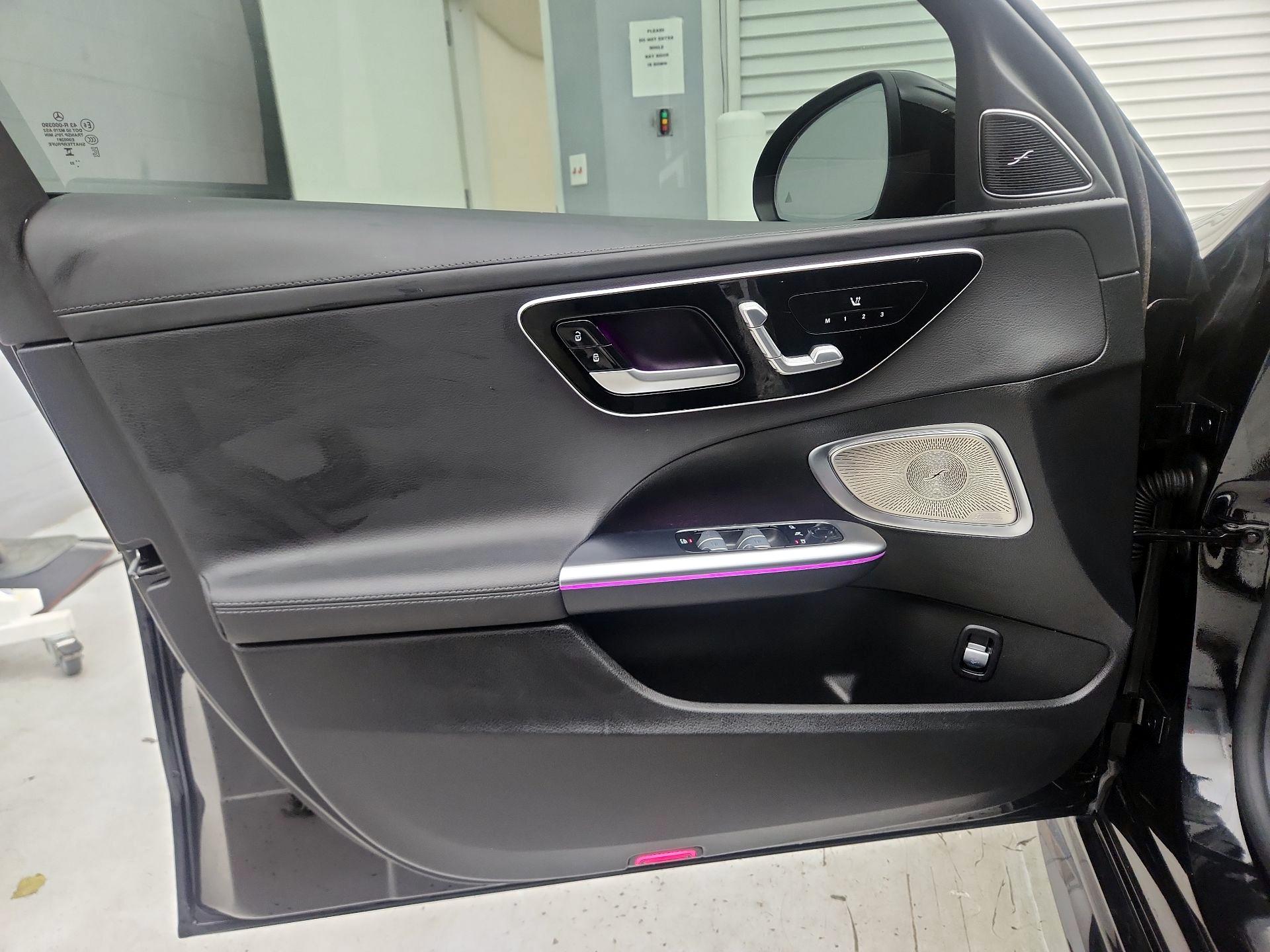 Thumbnail: 2023 Mercedes-Benz C-Class - 12
