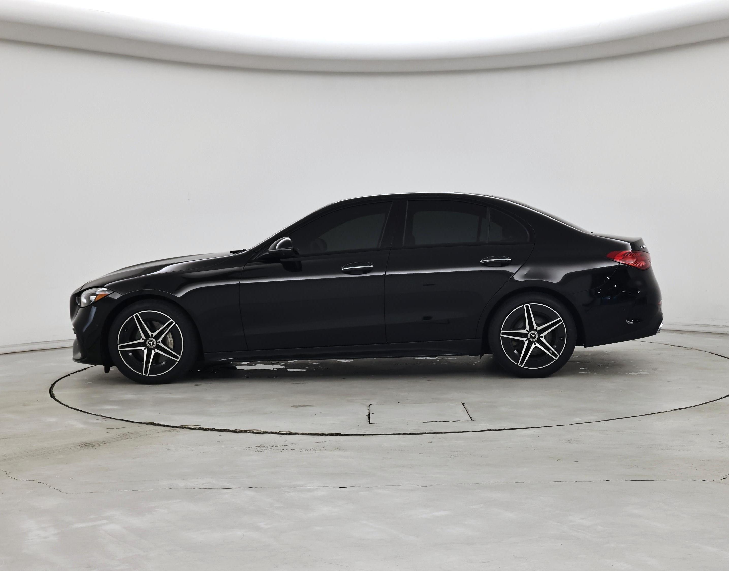 Thumbnail: 2023 Mercedes-Benz C-Class - 3