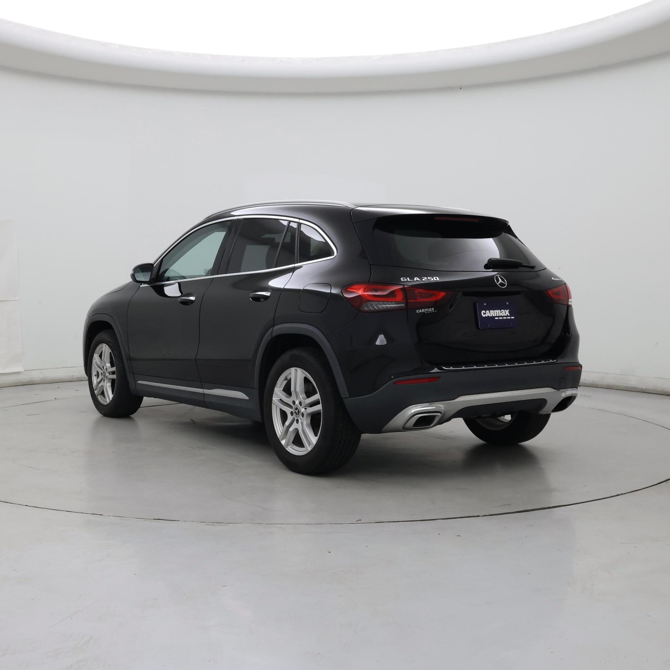 Thumbnail: 2021 Mercedes-Benz GLA - 2