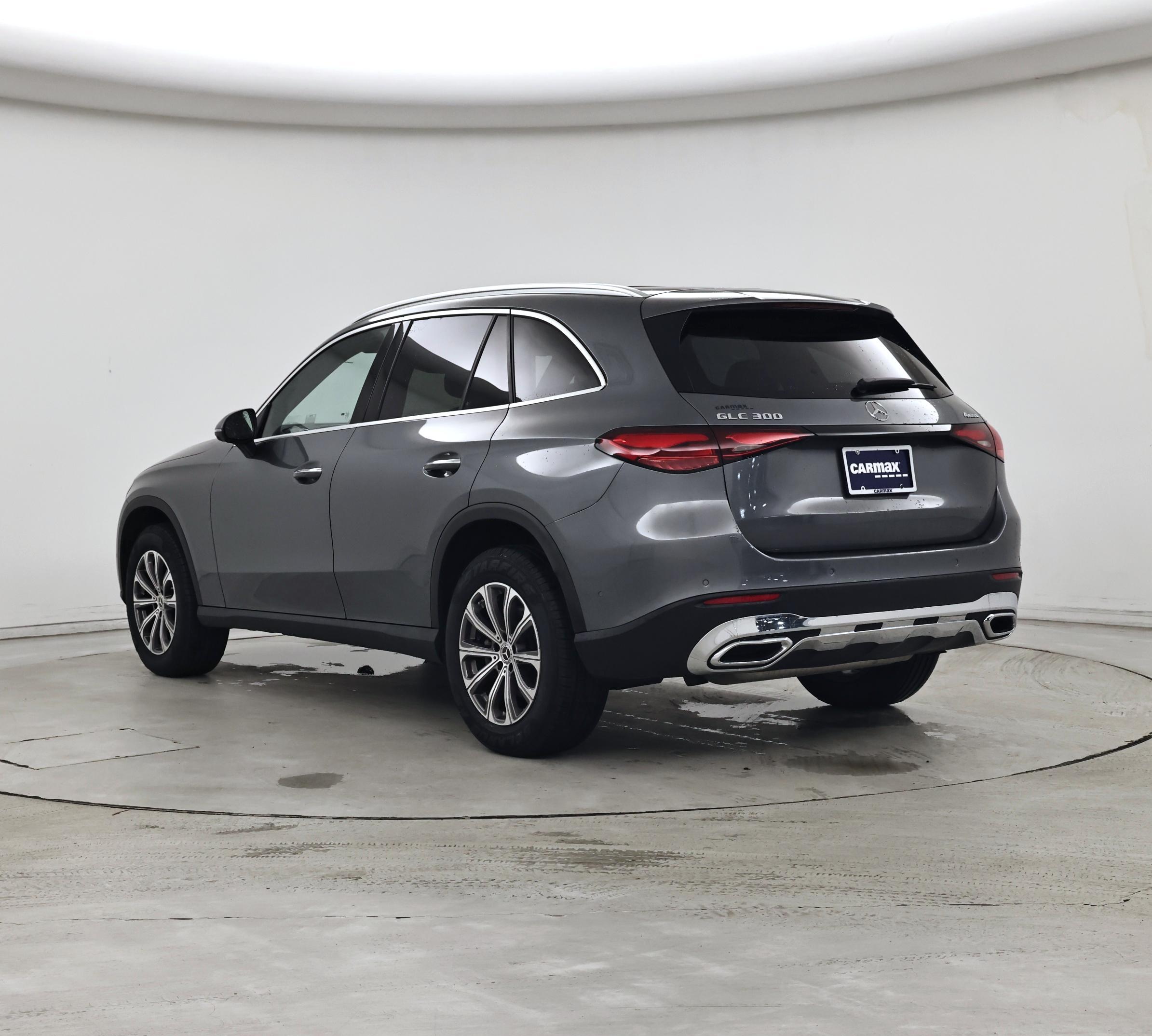 Thumbnail: 2023 Mercedes-Benz GLC - 2