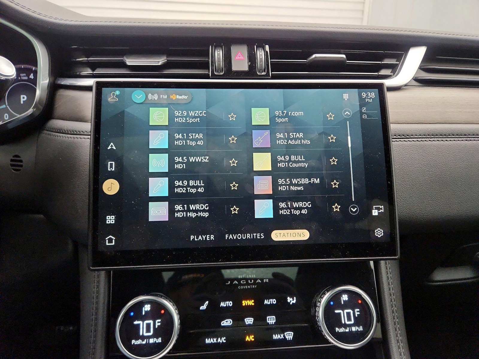 2021 Jaguar F-Pace S - Photo 17