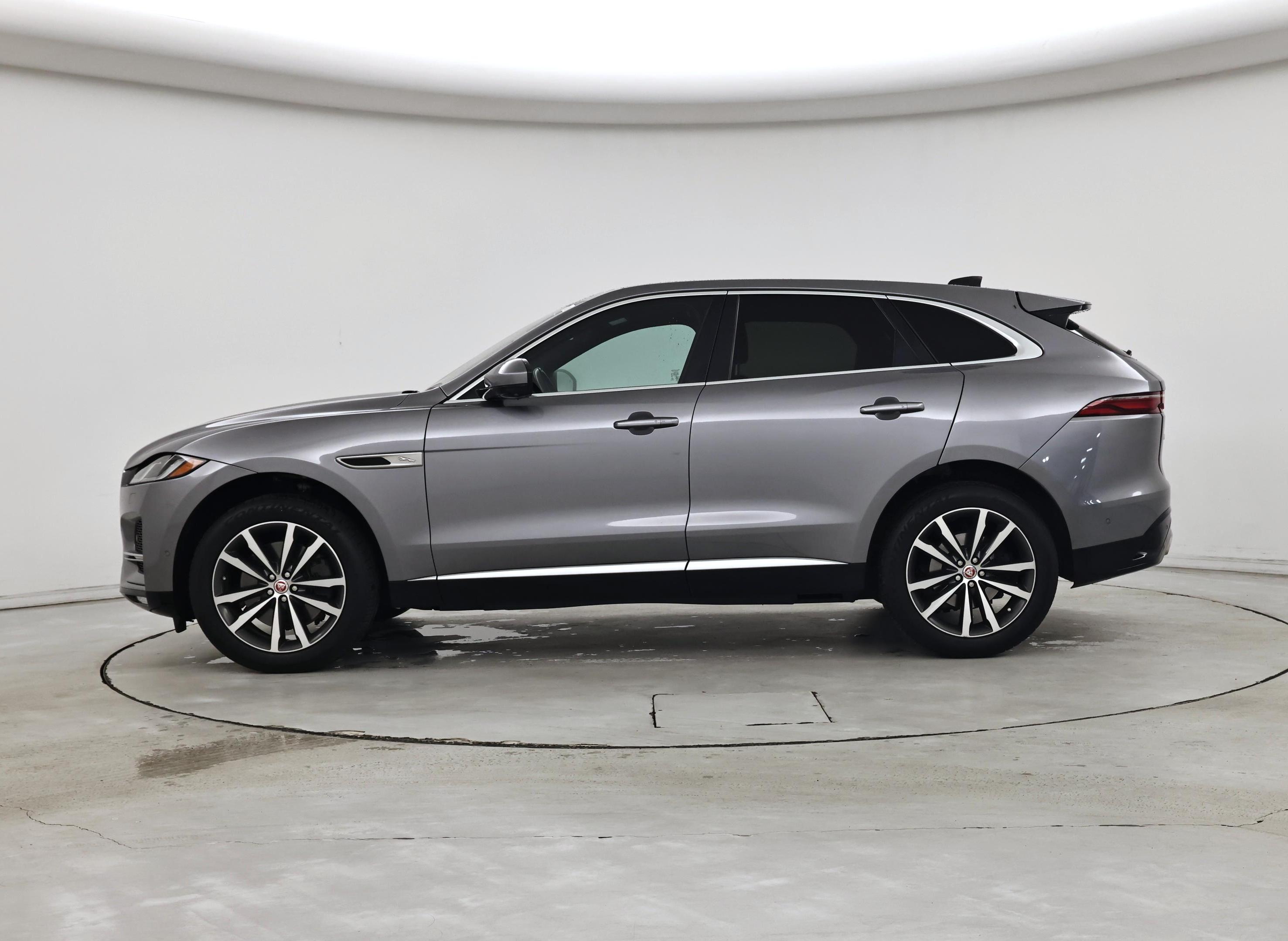 Thumbnail: 2021 Jaguar F-Pace - 3