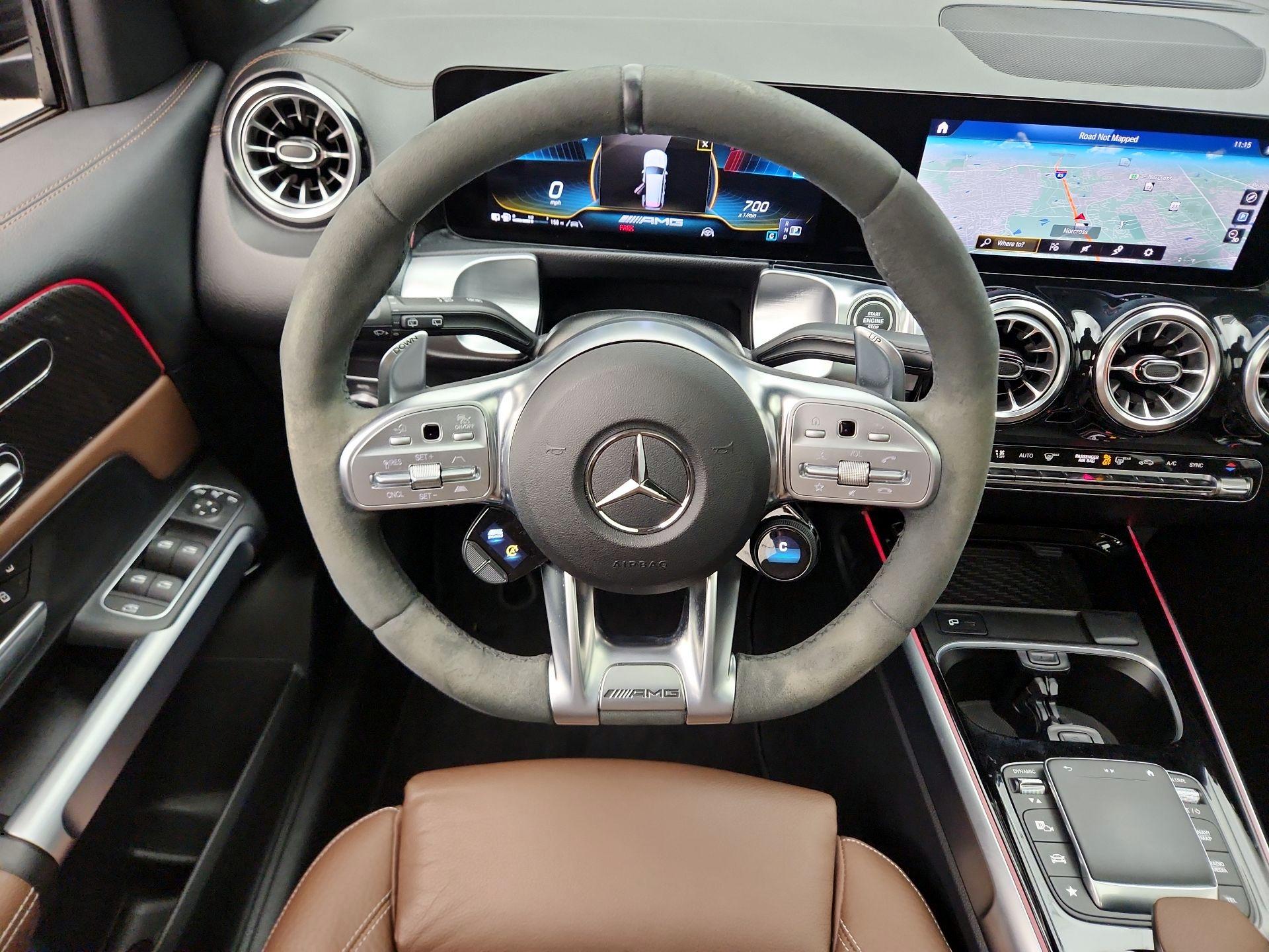 Thumbnail: 2023 Mercedes-Benz GLB - 10