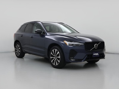 2023 Volvo XC60 B5 Plus Dark Theme