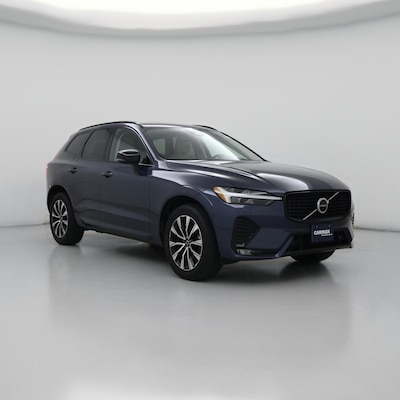 2023 Volvo XC60 B5 Plus Dark Theme