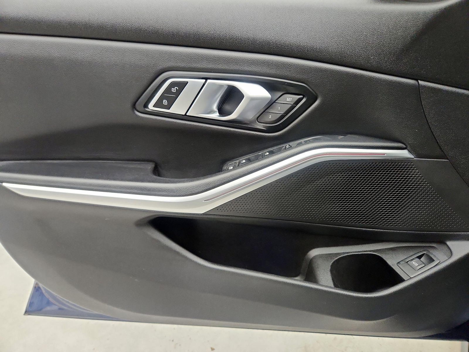 2022 BMW 3 Series 330i - Photo 13