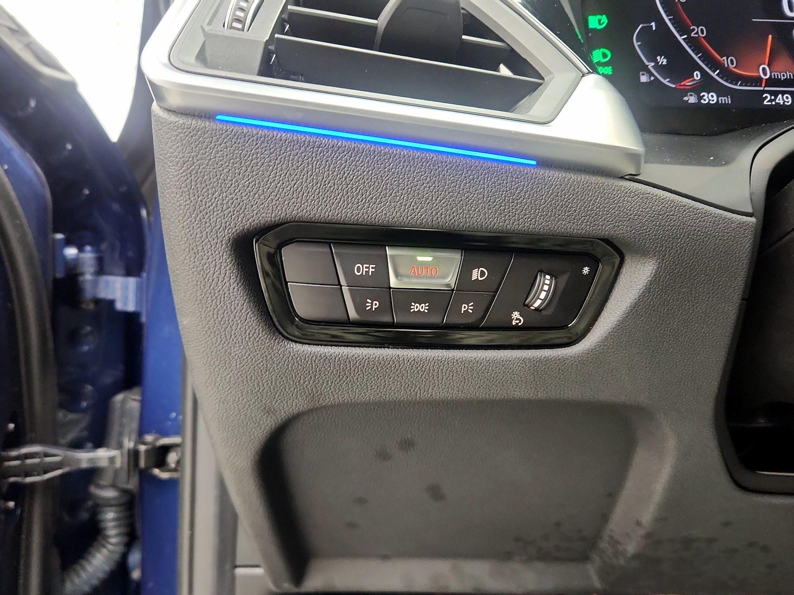 2022 BMW 3 Series 330i - Photo 14