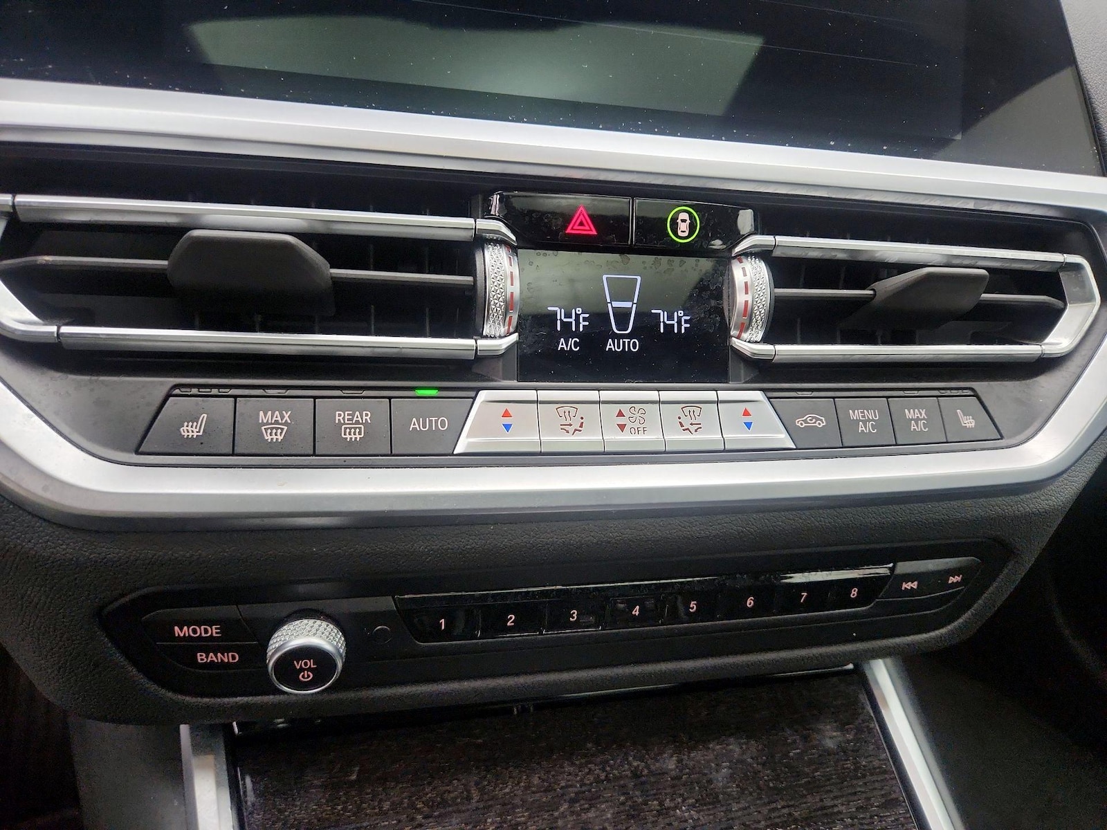 2022 BMW 3 Series 330i - Photo 18
