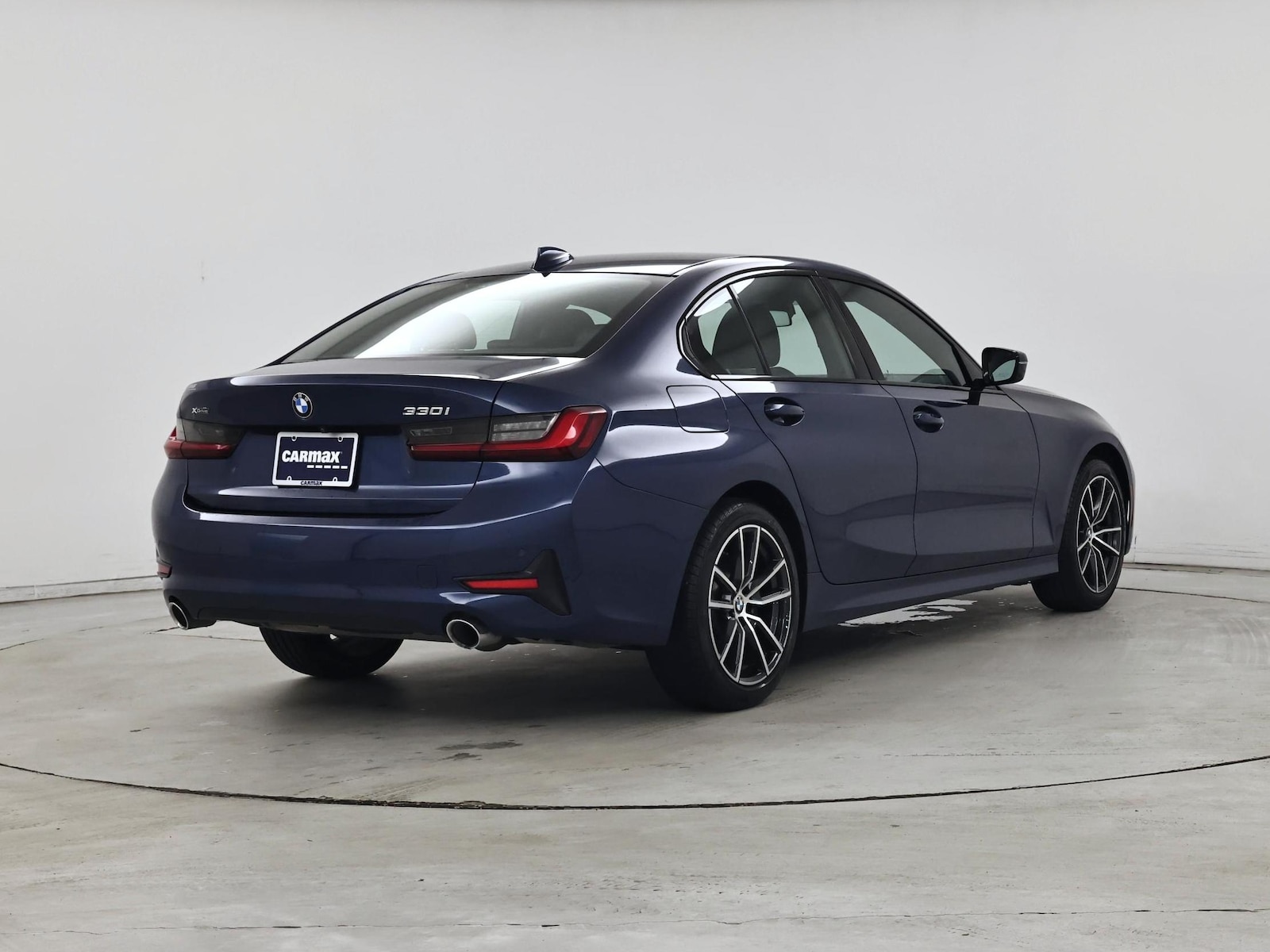 2022 BMW 3 Series 330i - Photo 9