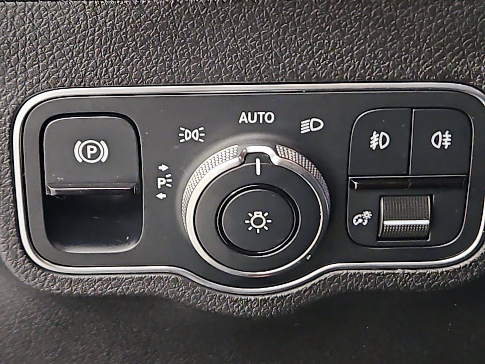 2022 Mercedes-Benz GLB Base - Photo 14