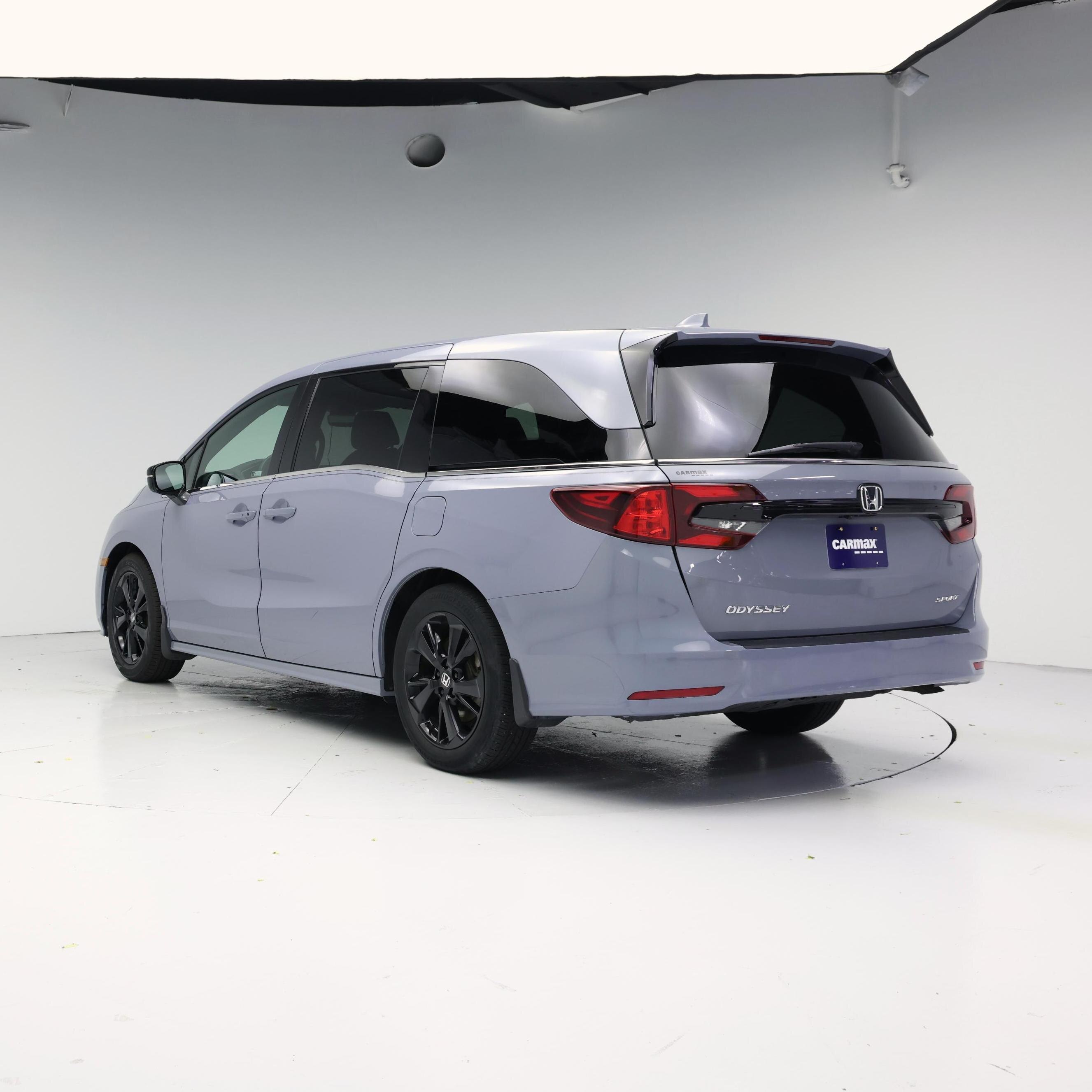 Thumbnail: 2023 Honda Odyssey - 2