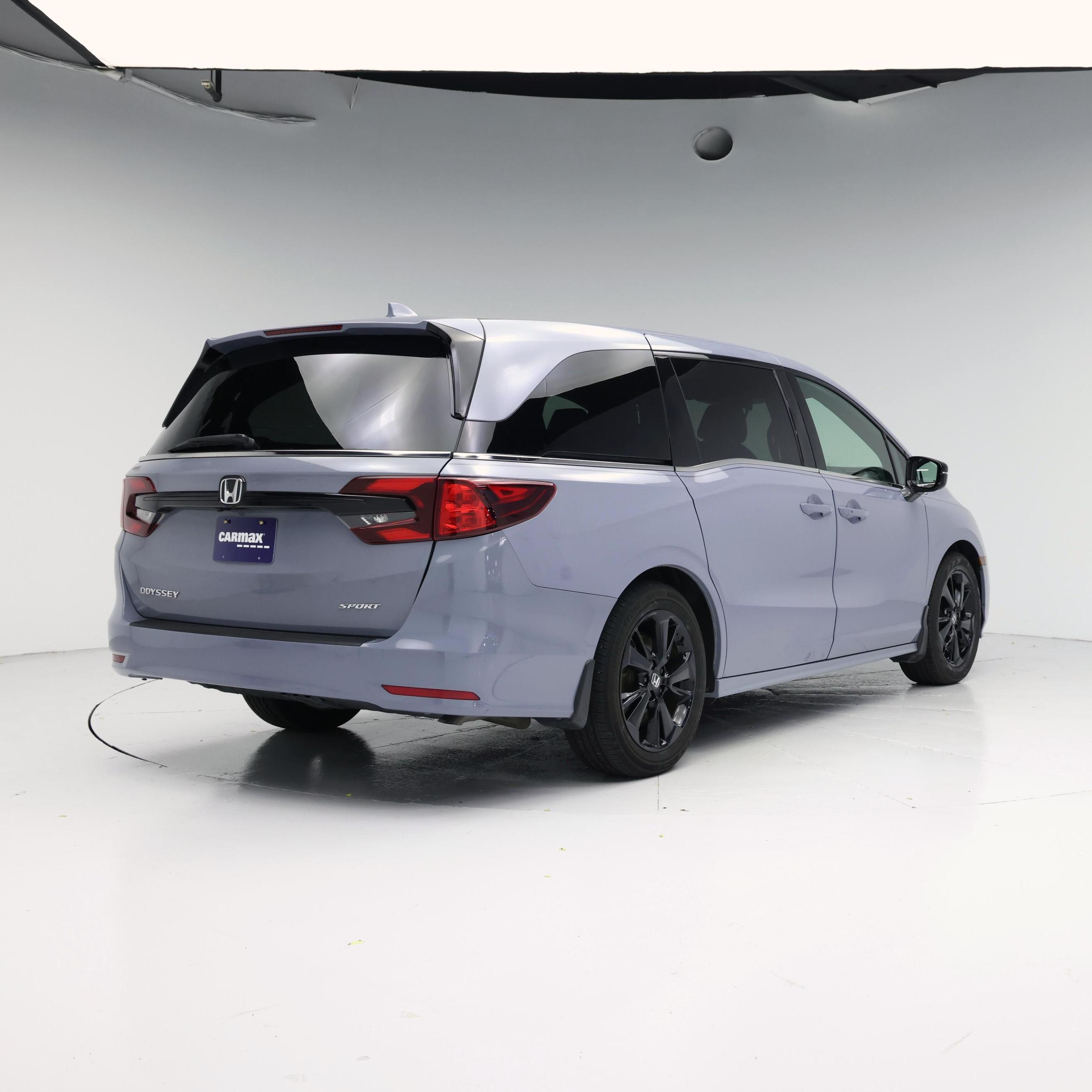 Thumbnail: 2023 Honda Odyssey - 8