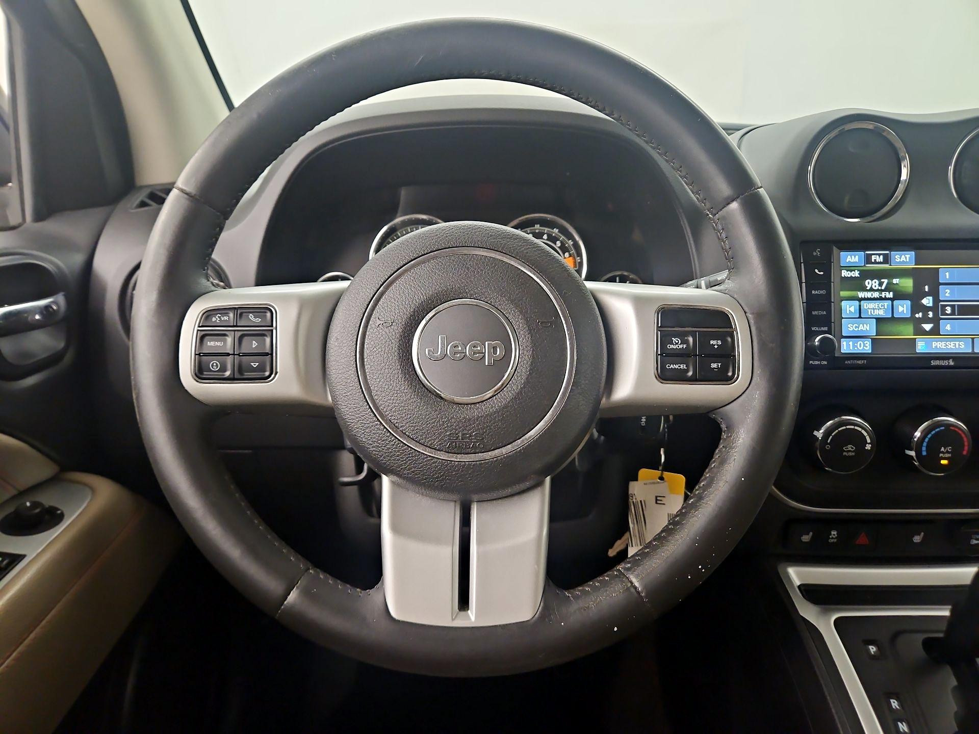 Thumbnail: 2014 Jeep Compass - 10
