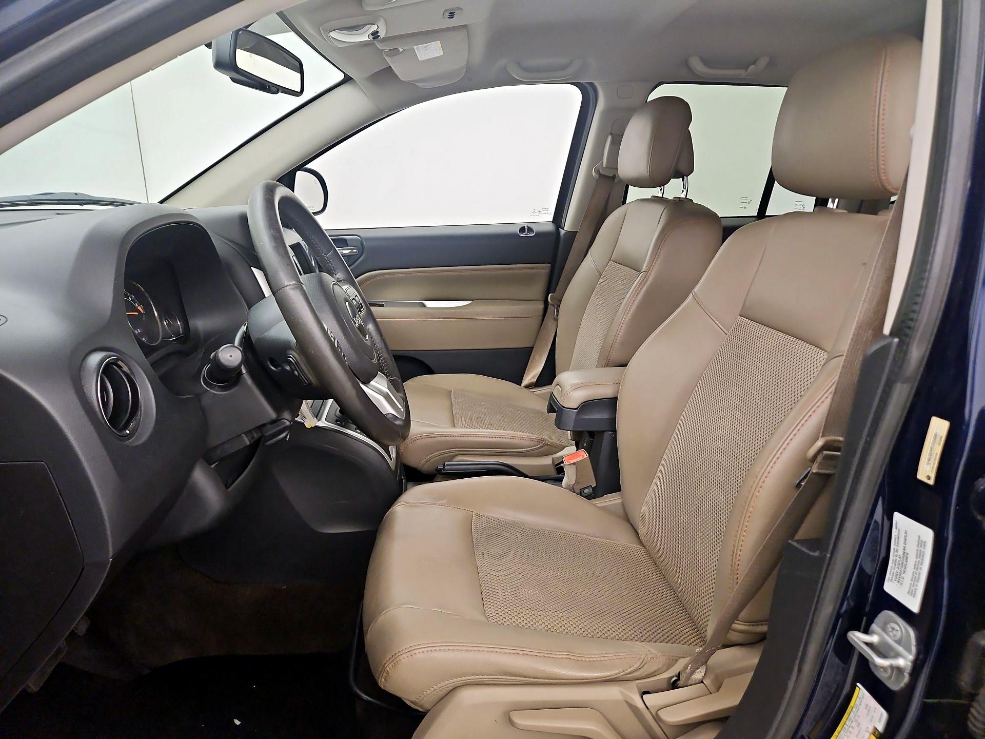 Thumbnail: 2014 Jeep Compass - 11