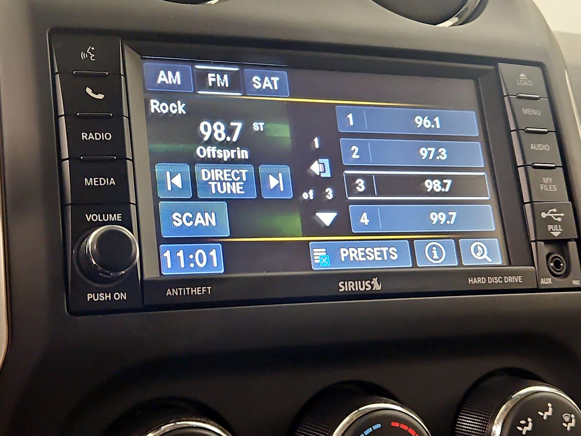 Thumbnail: 2014 Jeep Compass - 14