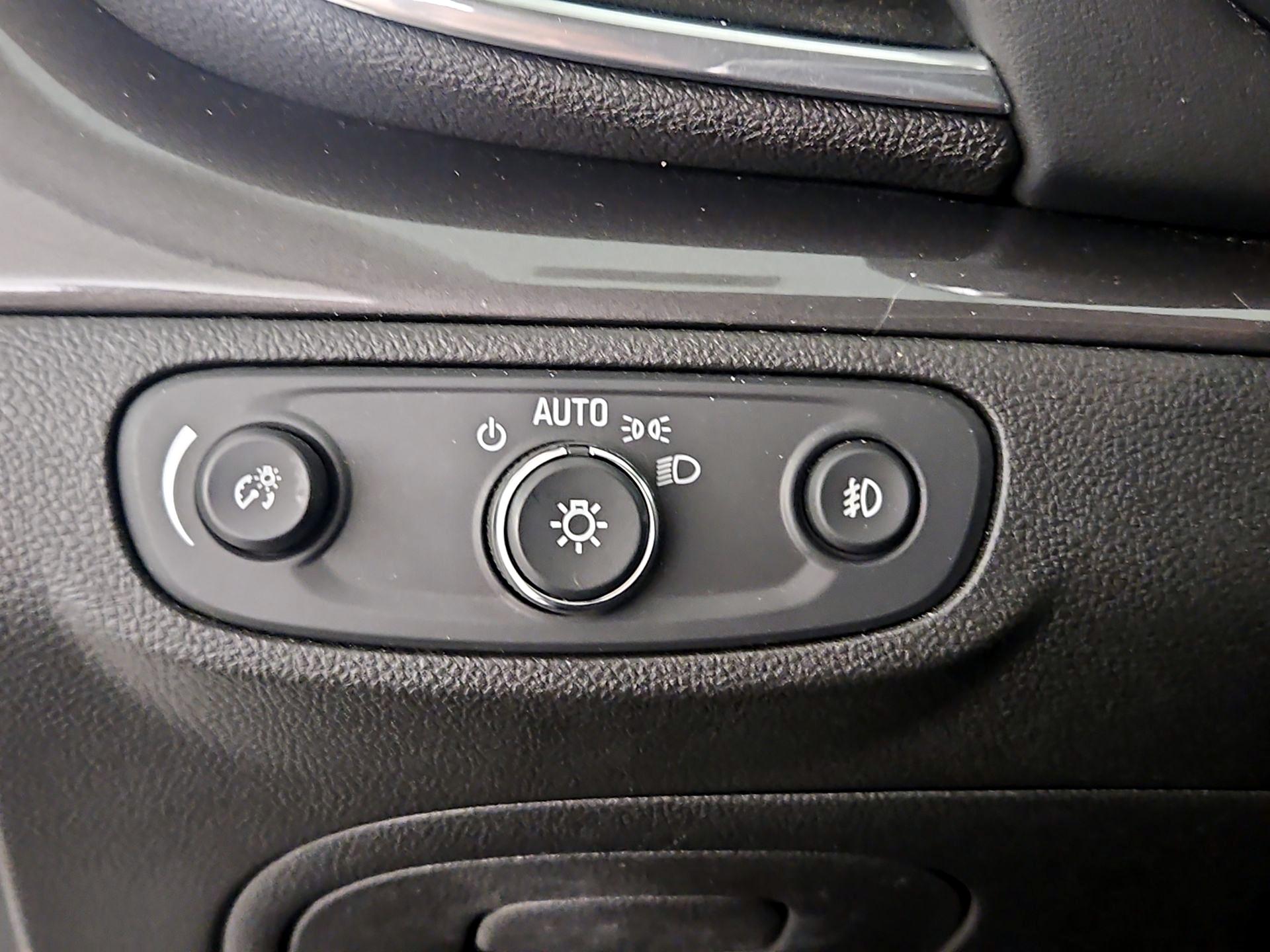 Thumbnail: 2019 Buick Encore - 13
