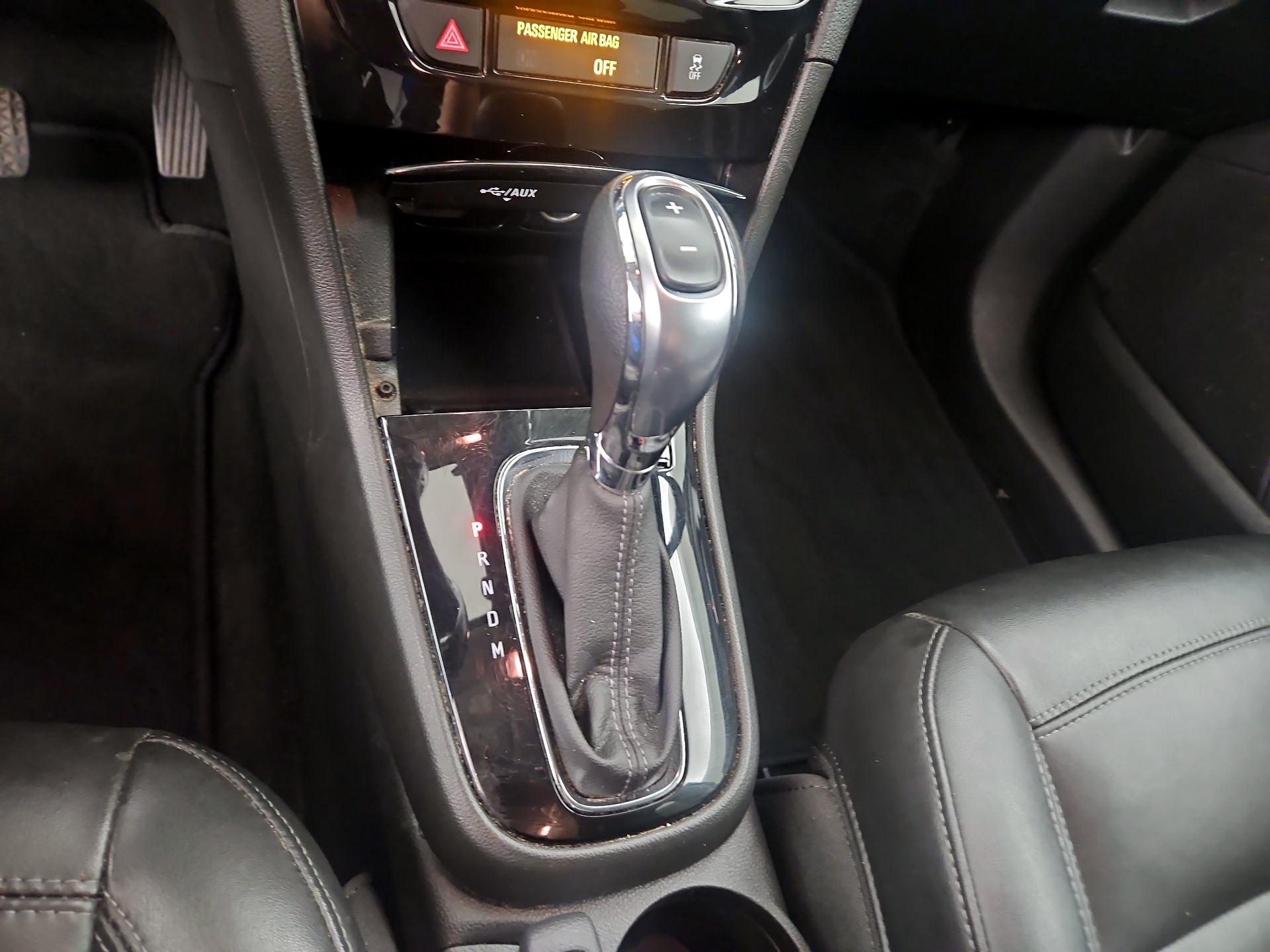 Thumbnail: 2019 Buick Encore - 17