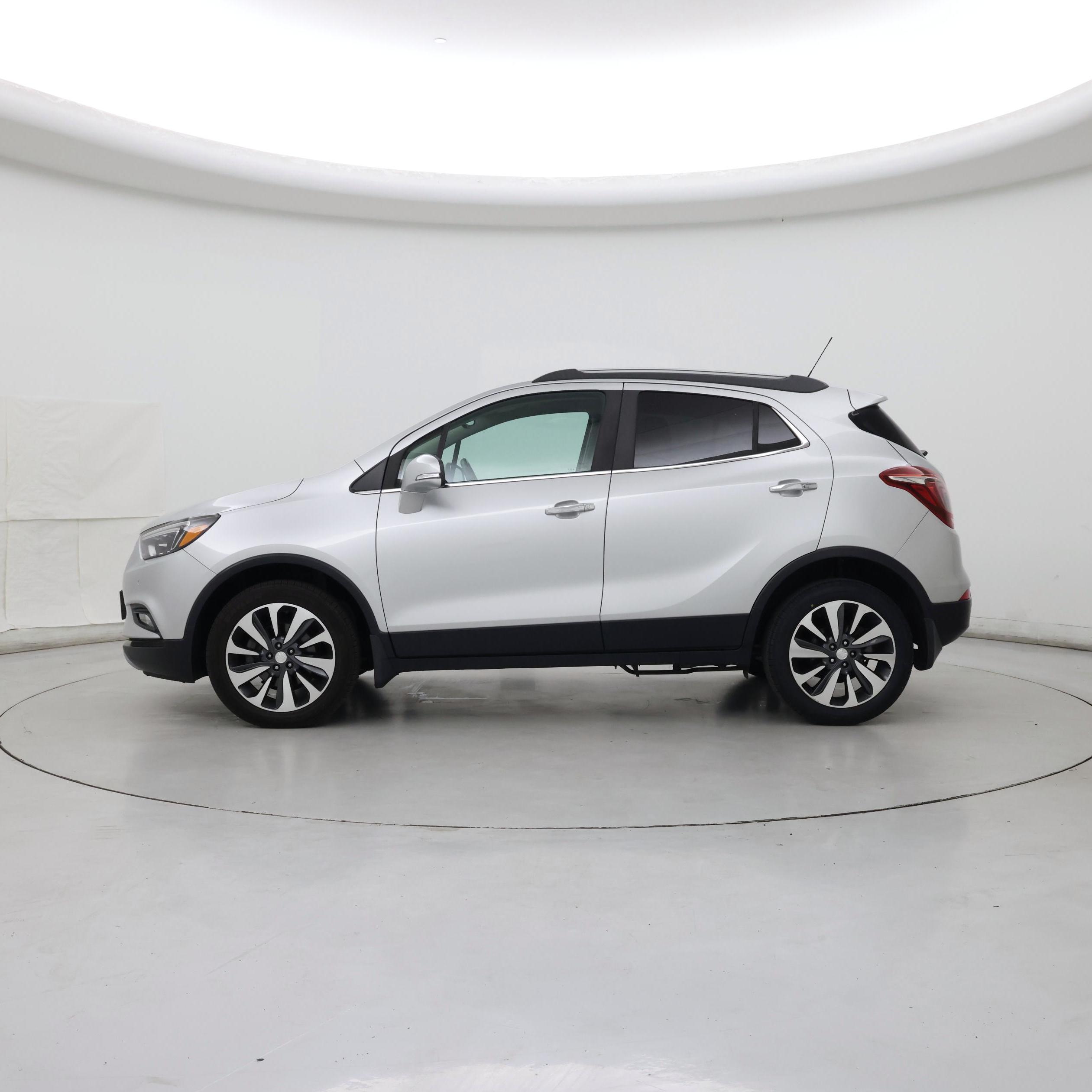 Thumbnail: 2019 Buick Encore - 3