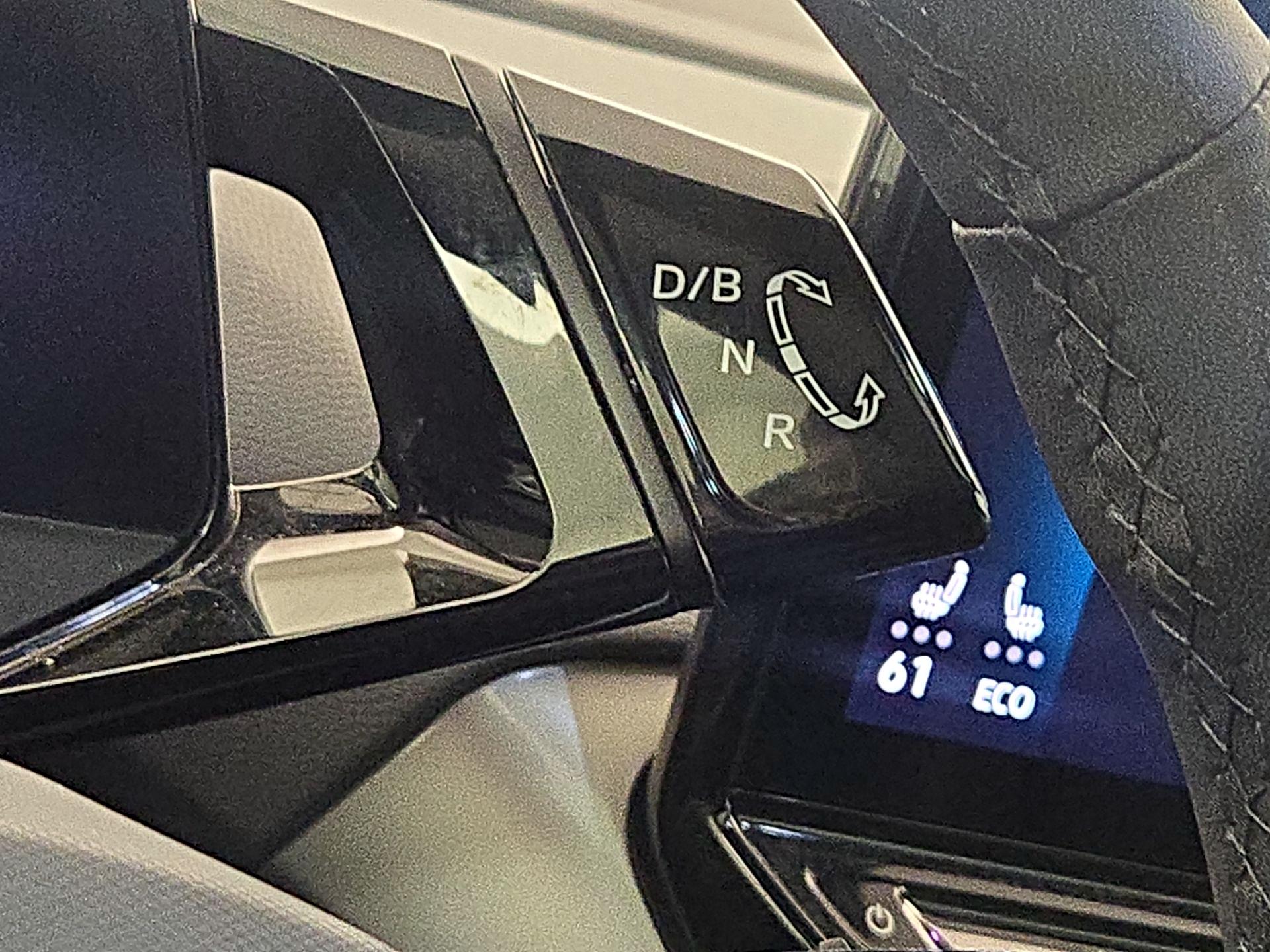 Thumbnail: 2023 Volkswagen ID.4 - 18