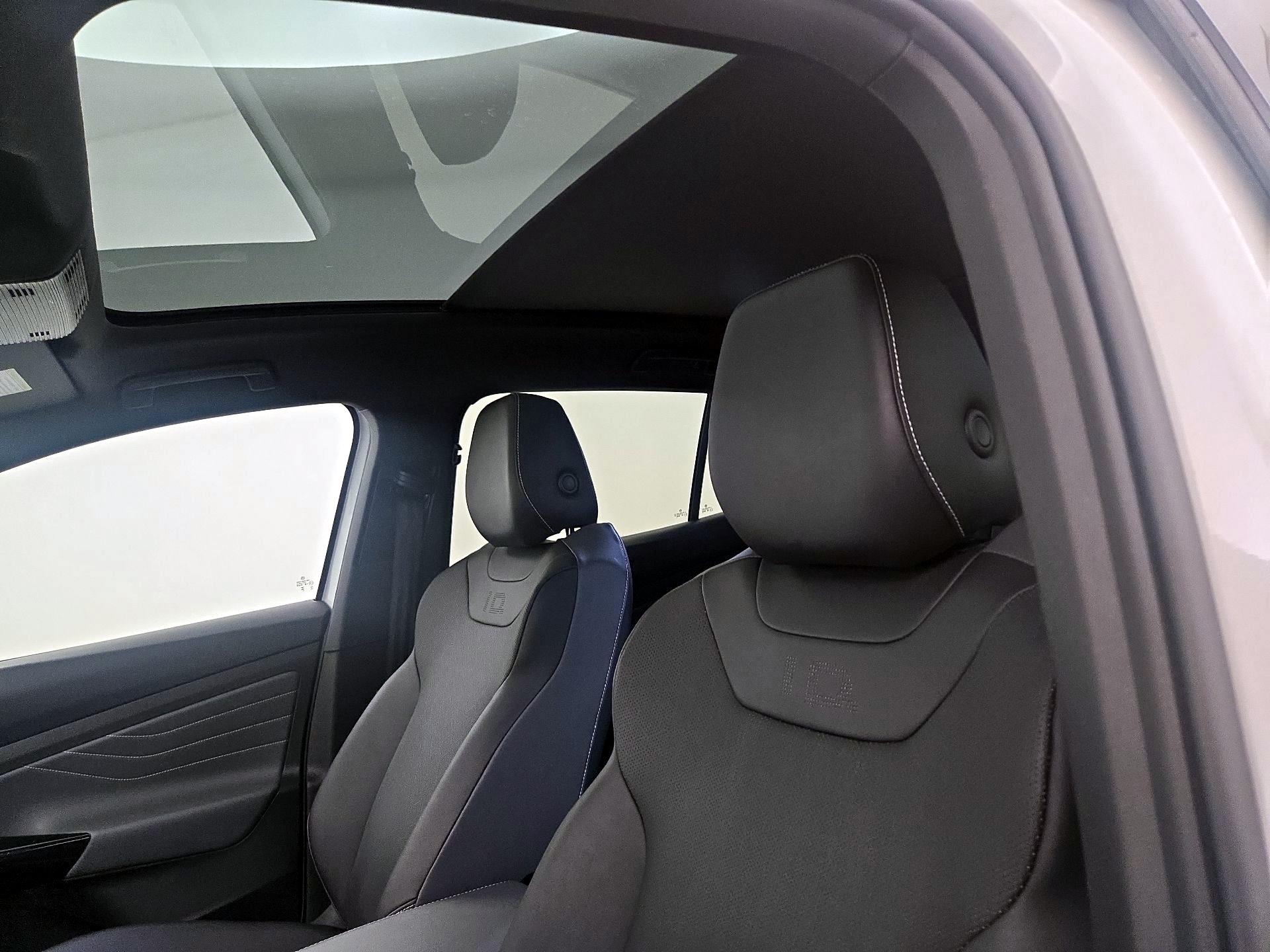 Thumbnail: 2023 Volkswagen ID.4 - 20