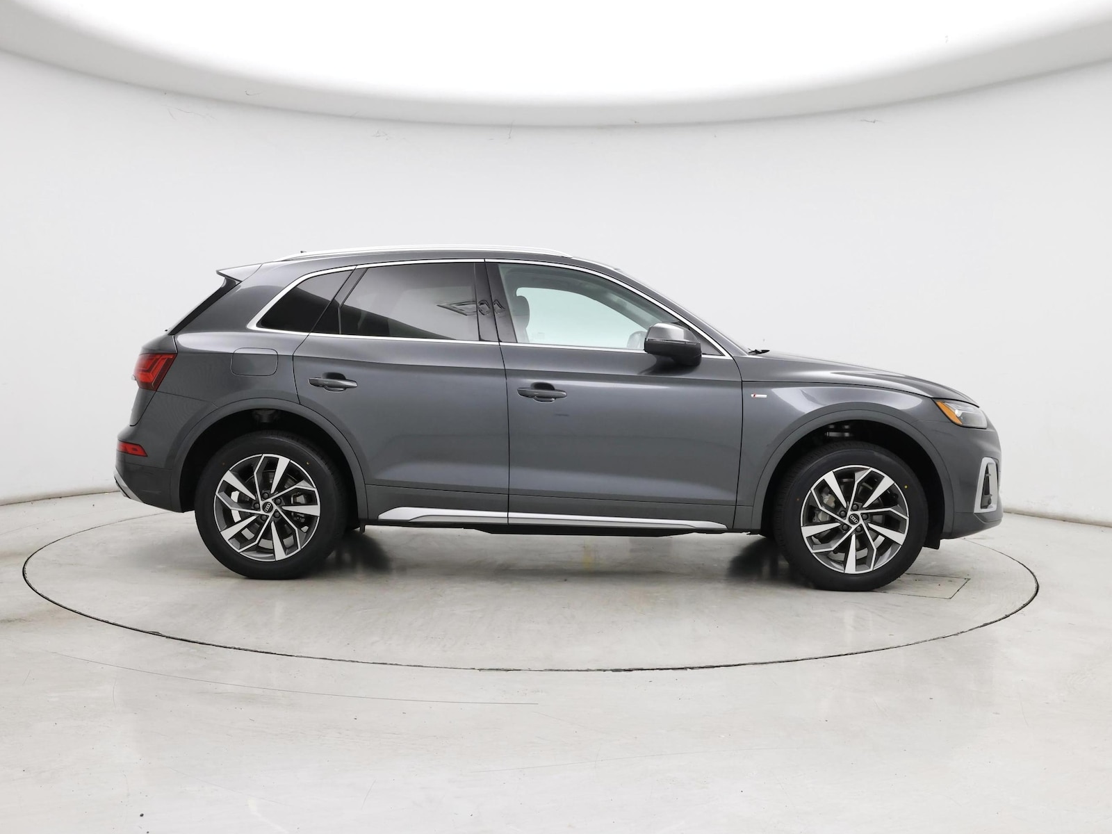 2023 Audi Q5 Premium Plus - Photo 8