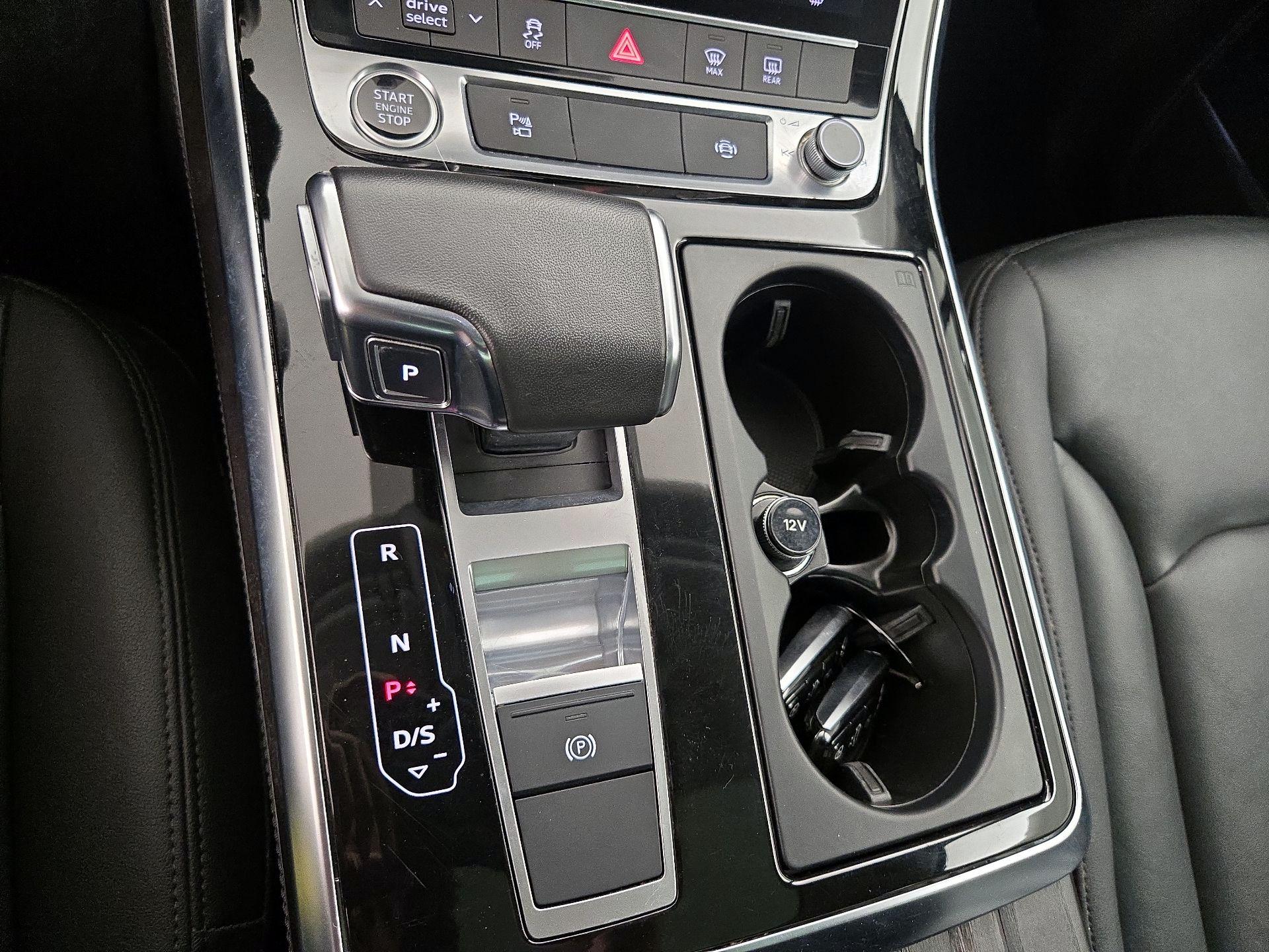 Thumbnail: 2023 Audi Q7 - 18