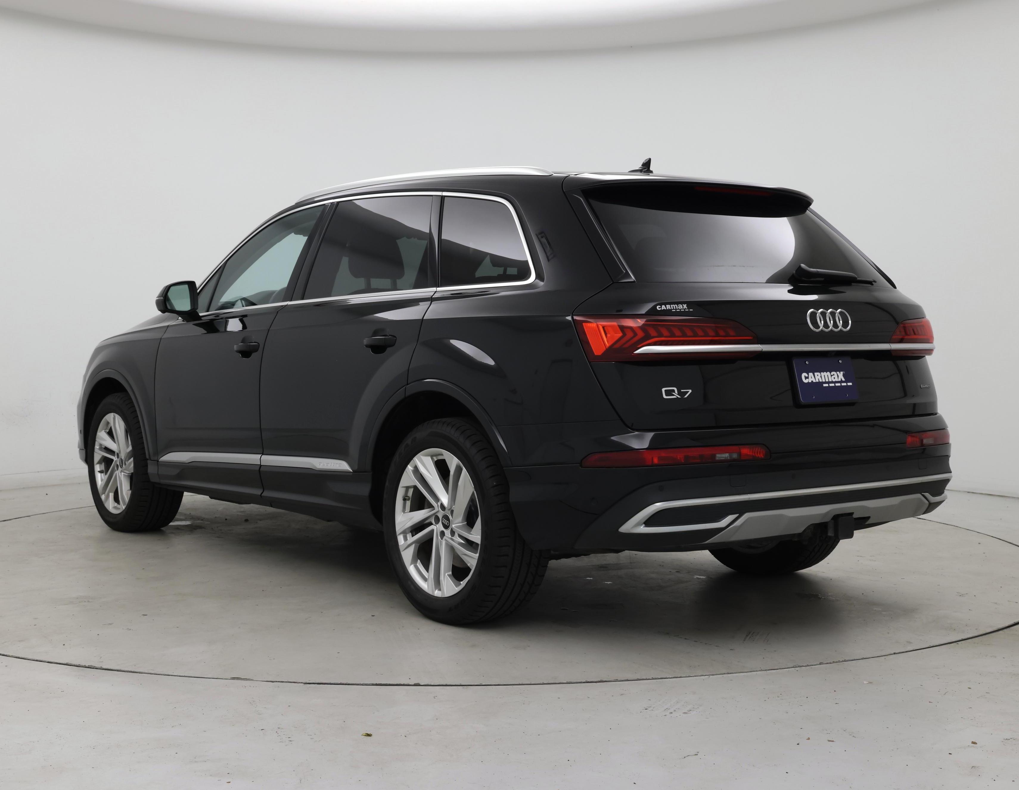 Thumbnail: 2023 Audi Q7 - 2