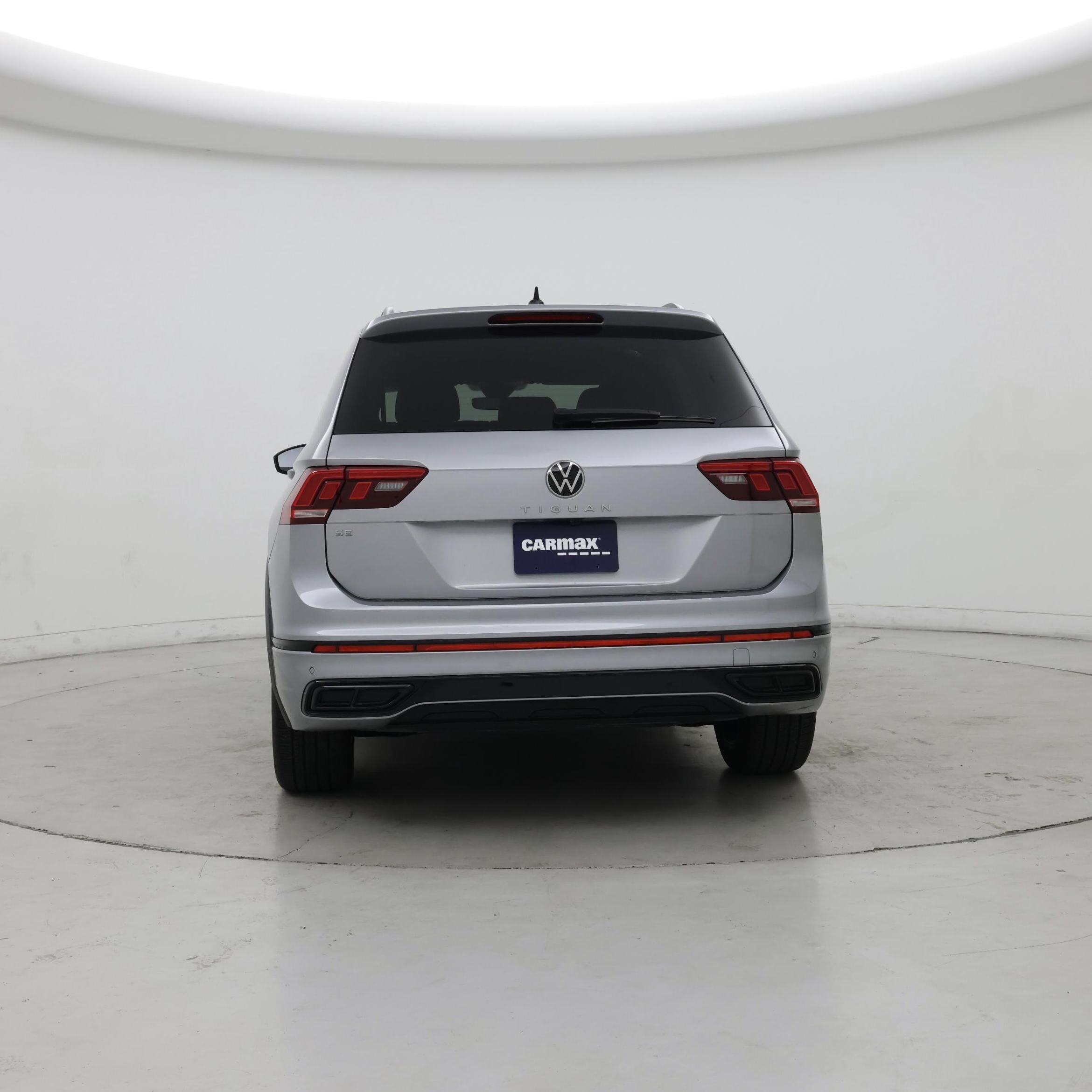 Thumbnail: 2023 Volkswagen Tiguan - 6