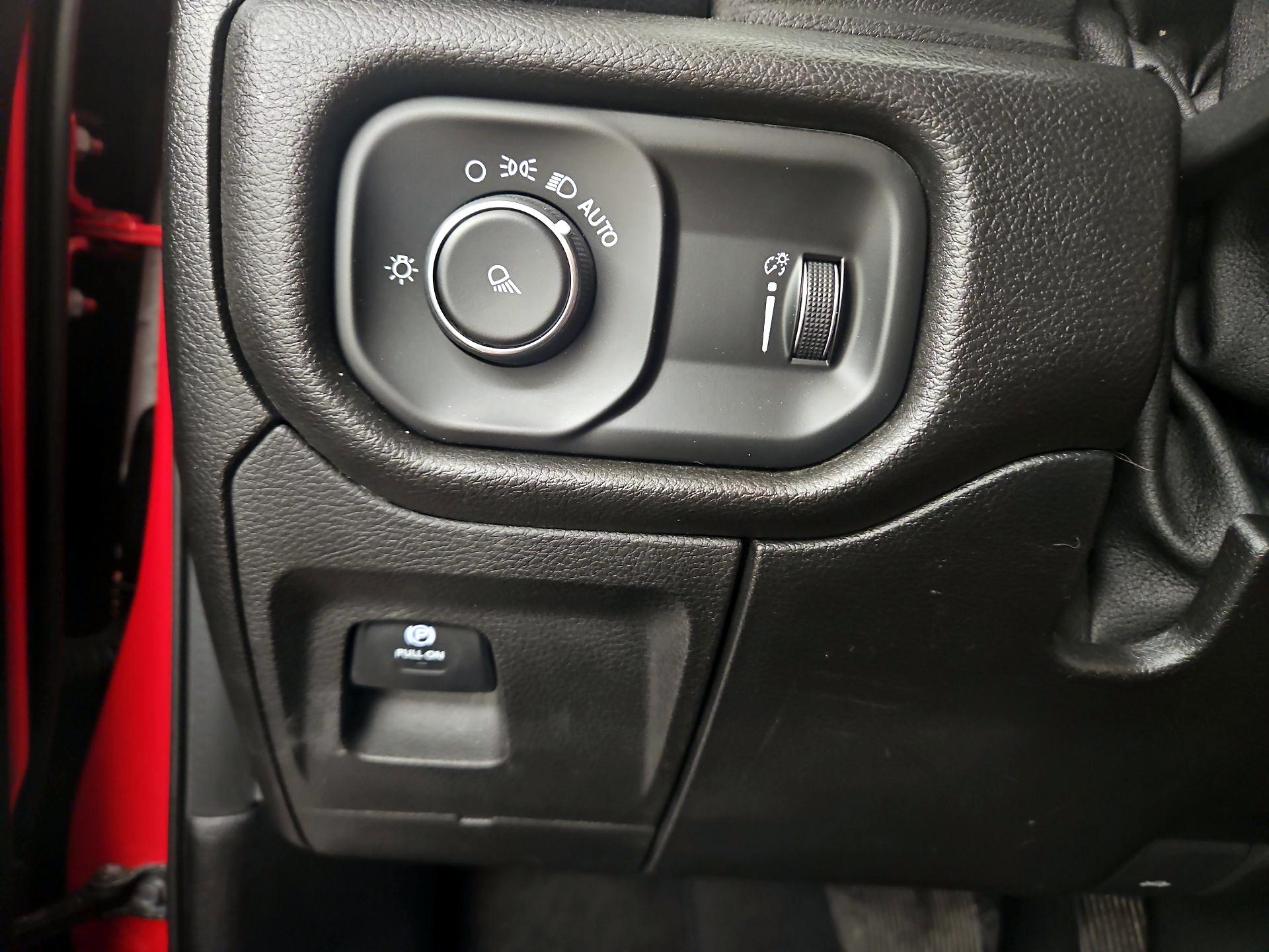 Thumbnail: 2020 RAM 1500 - 13