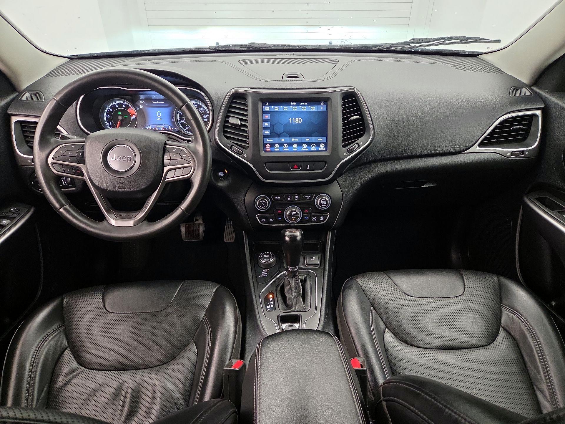 Thumbnail: 2022 Jeep Cherokee - 9