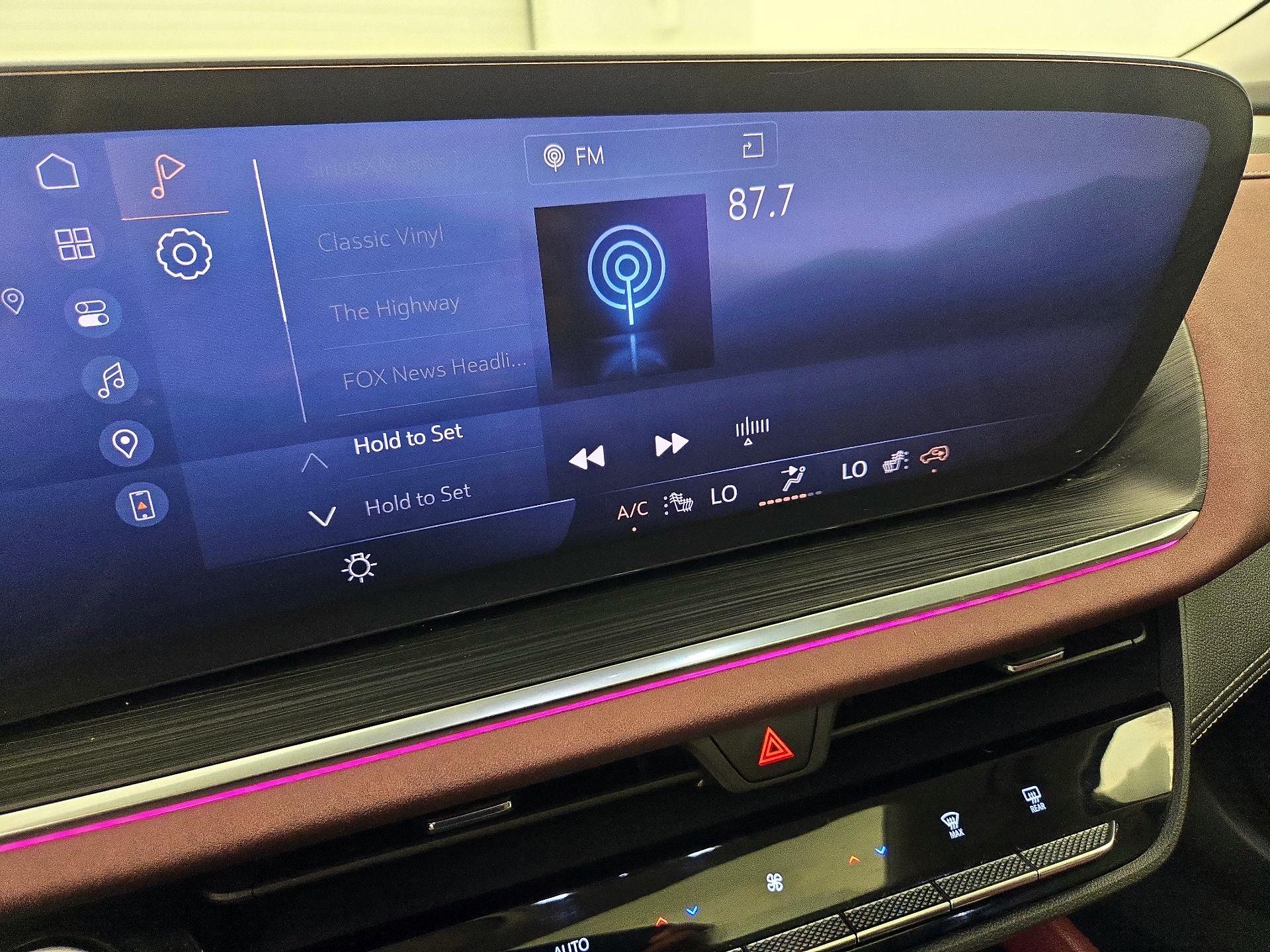 Thumbnail: 2025 Buick Envision - 16