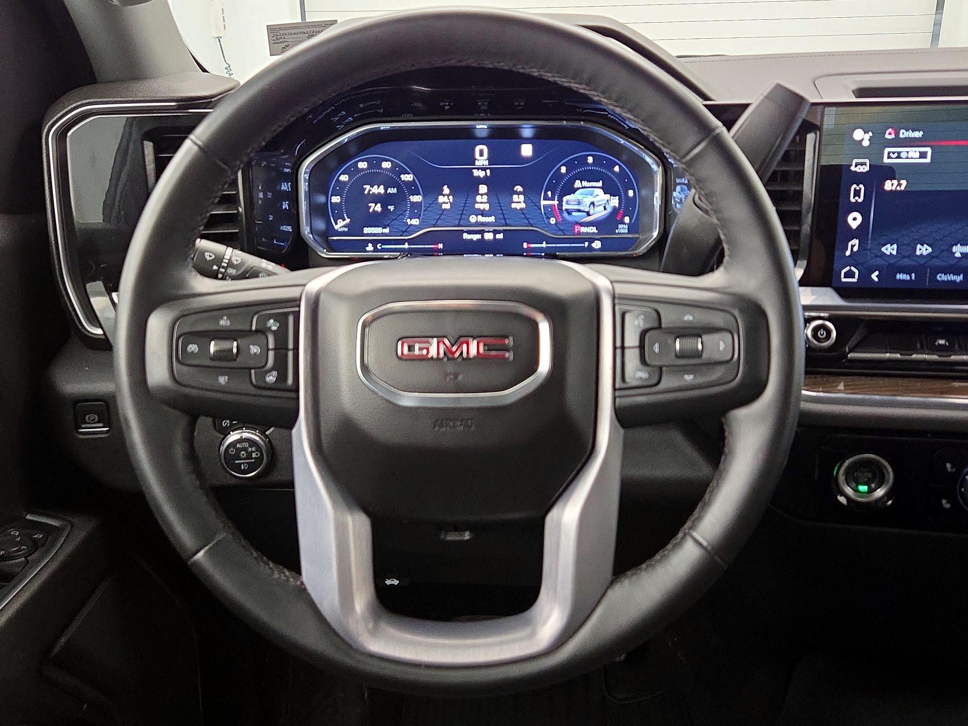 Thumbnail: 2023 GMC Sierra 1500 - 10