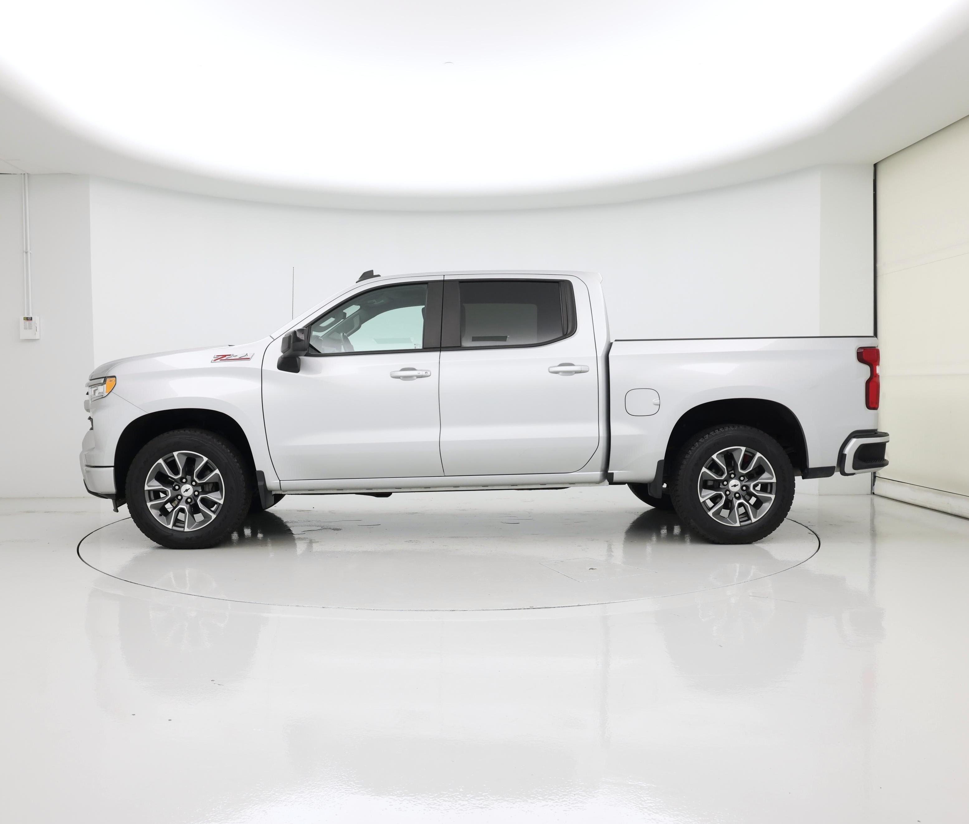Thumbnail: 2022 Chevrolet Silverado 1500 - 3