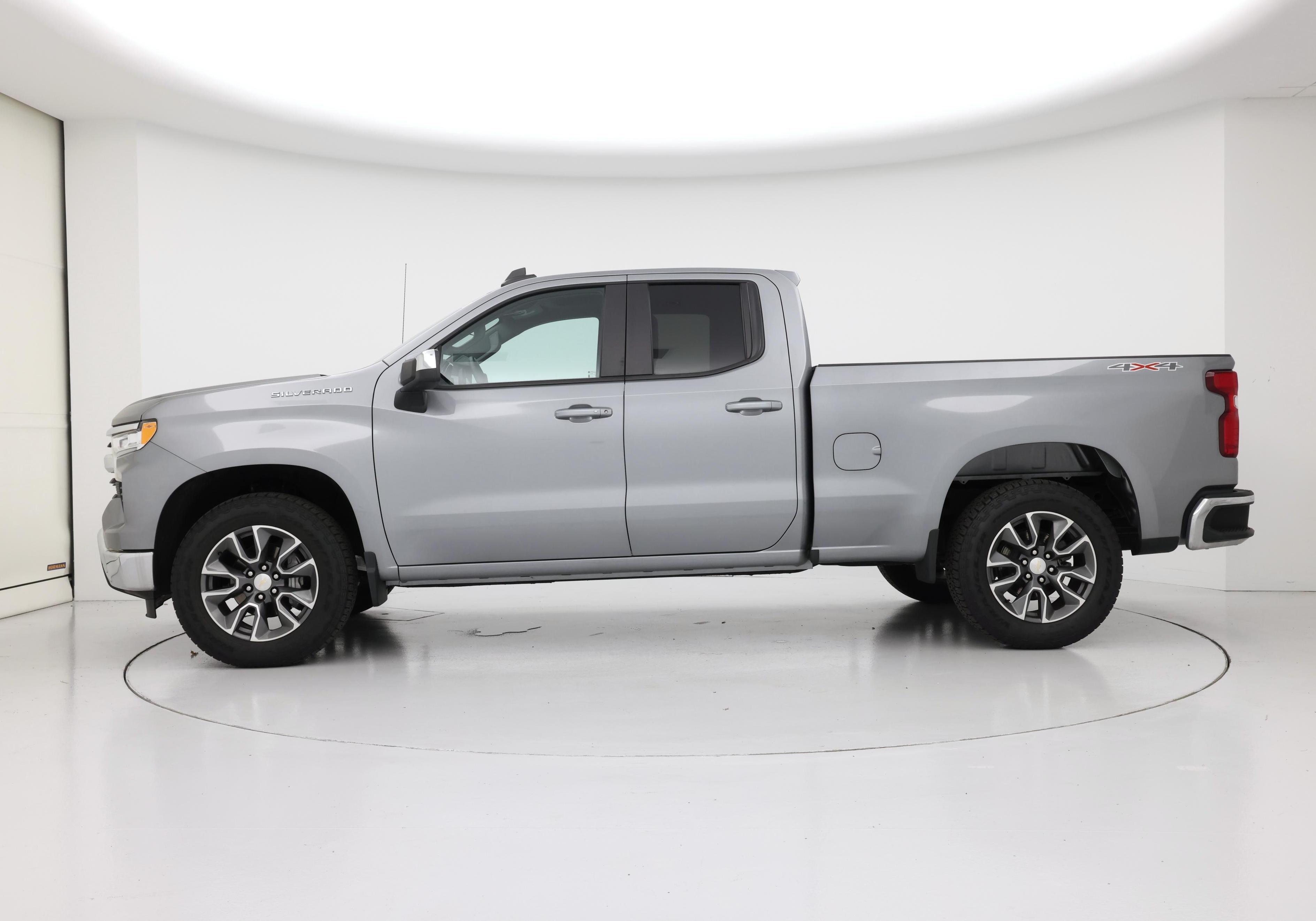 Thumbnail: 2023 Chevrolet Silverado 1500 - 3