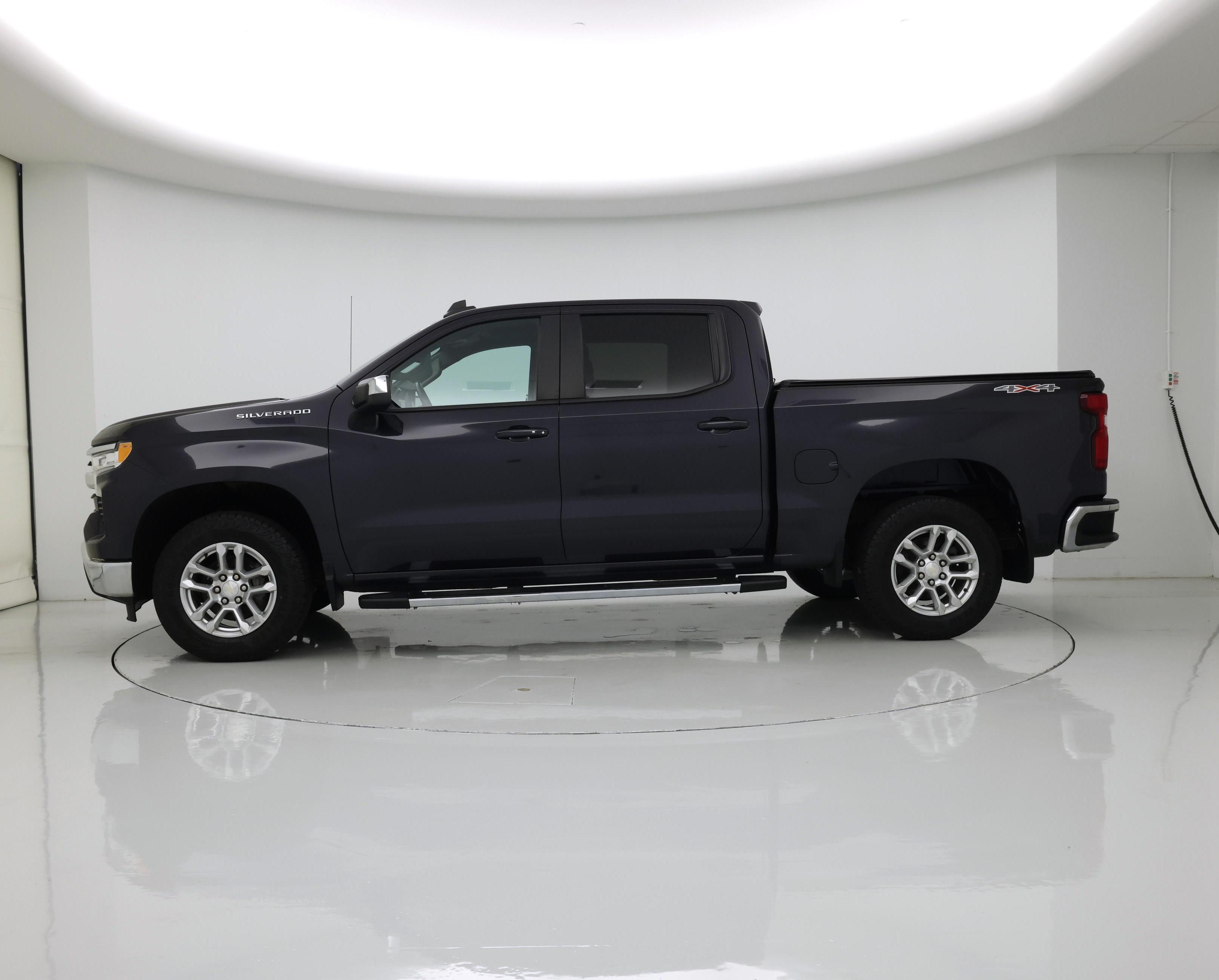 Thumbnail: 2022 Chevrolet Silverado 1500 - 3
