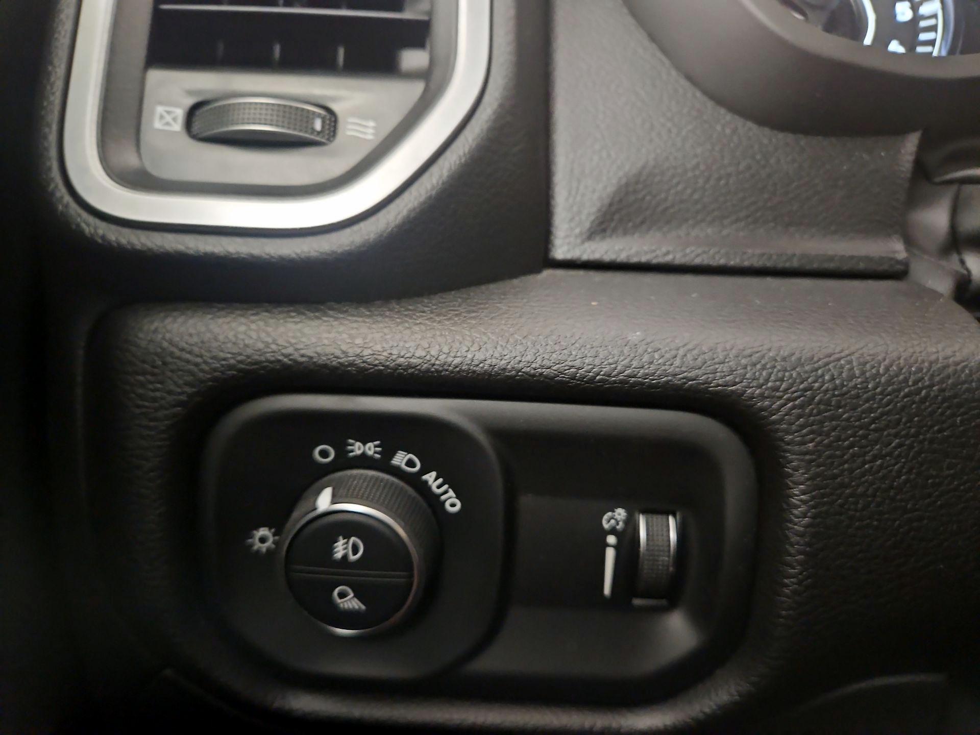 Thumbnail: 2023 RAM 1500 - 13