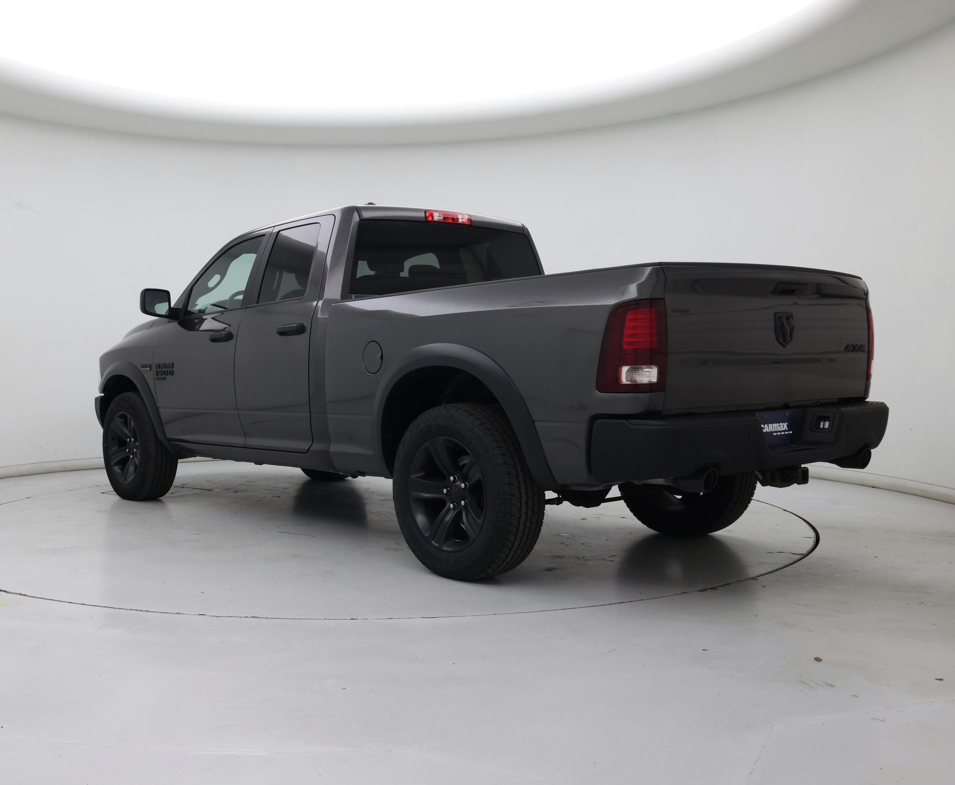 Thumbnail: 2022 RAM 1500 Classic - 2