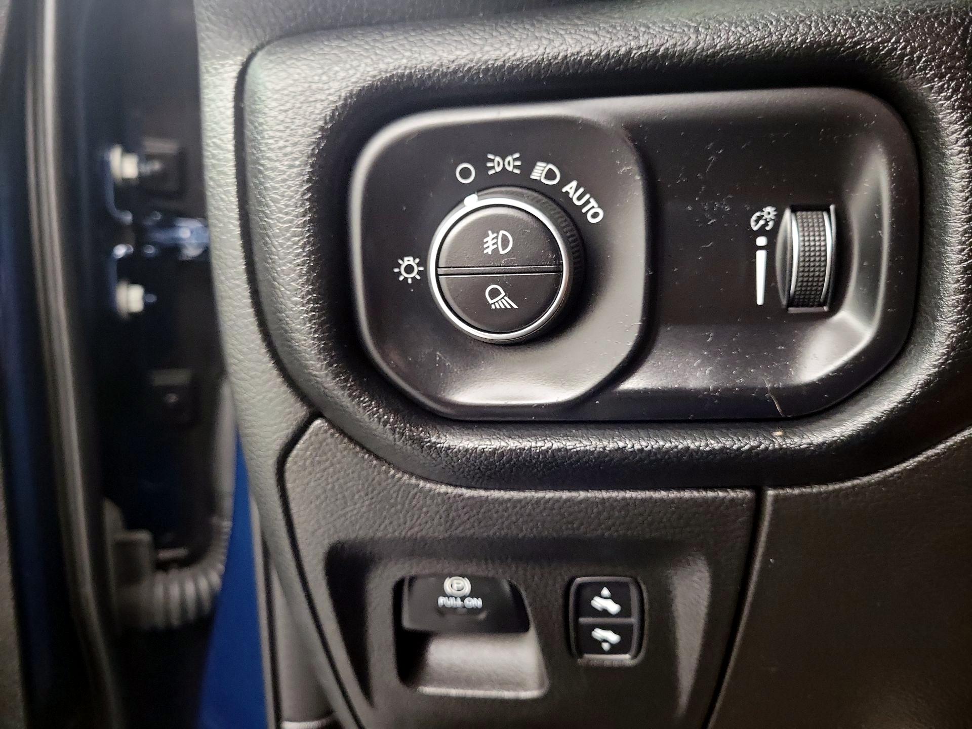 Thumbnail: 2022 RAM 1500 - 13