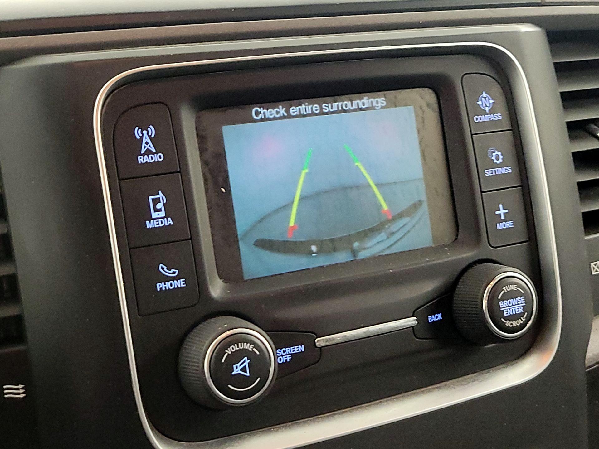 Thumbnail: 2020 RAM 1500 Classic - 14