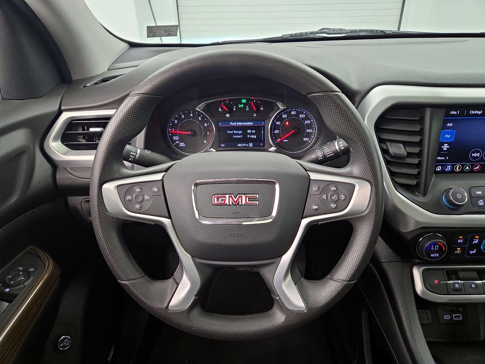Thumbnail: 2023 GMC Acadia - 10