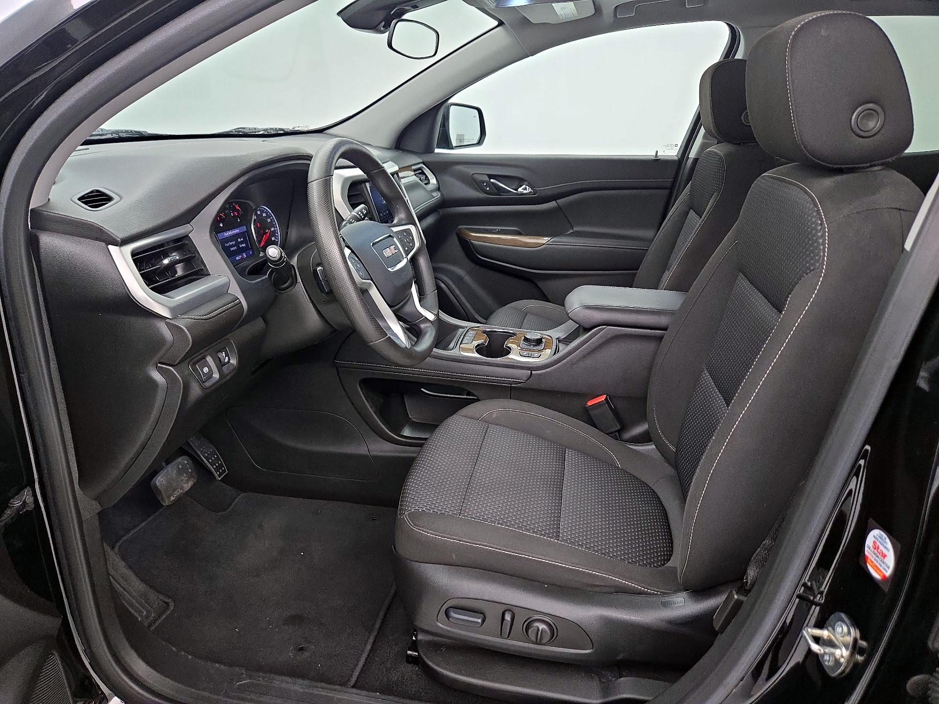 Thumbnail: 2023 GMC Acadia - 11