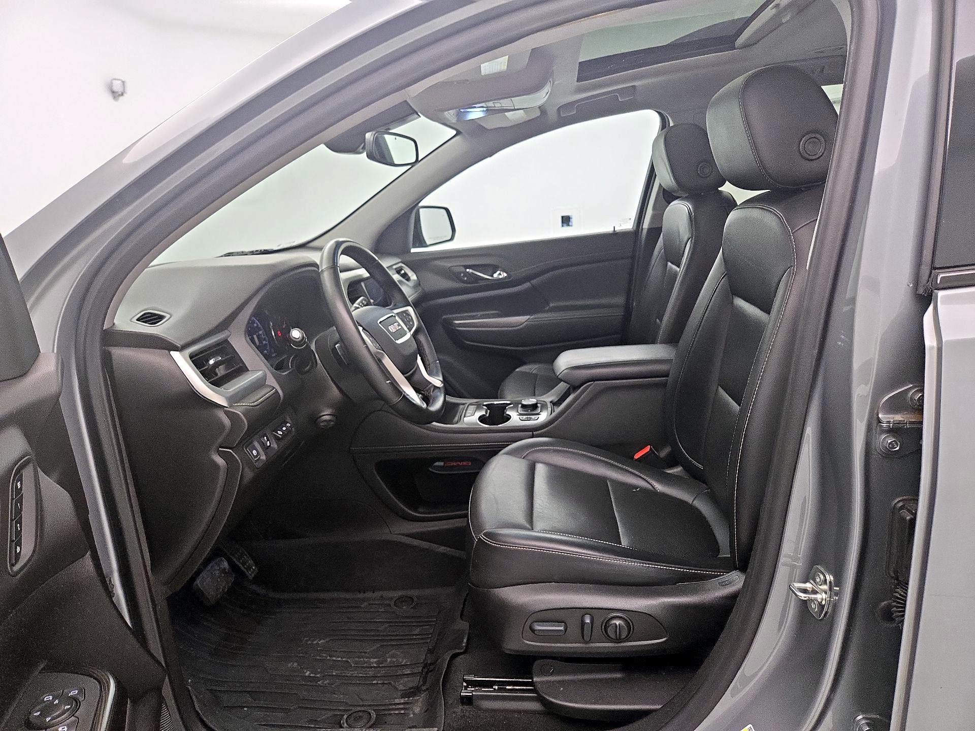 Thumbnail: 2023 GMC Acadia - 11