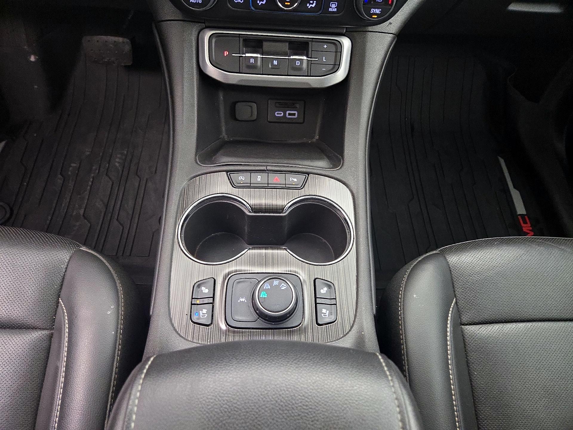 Thumbnail: 2023 GMC Acadia - 18