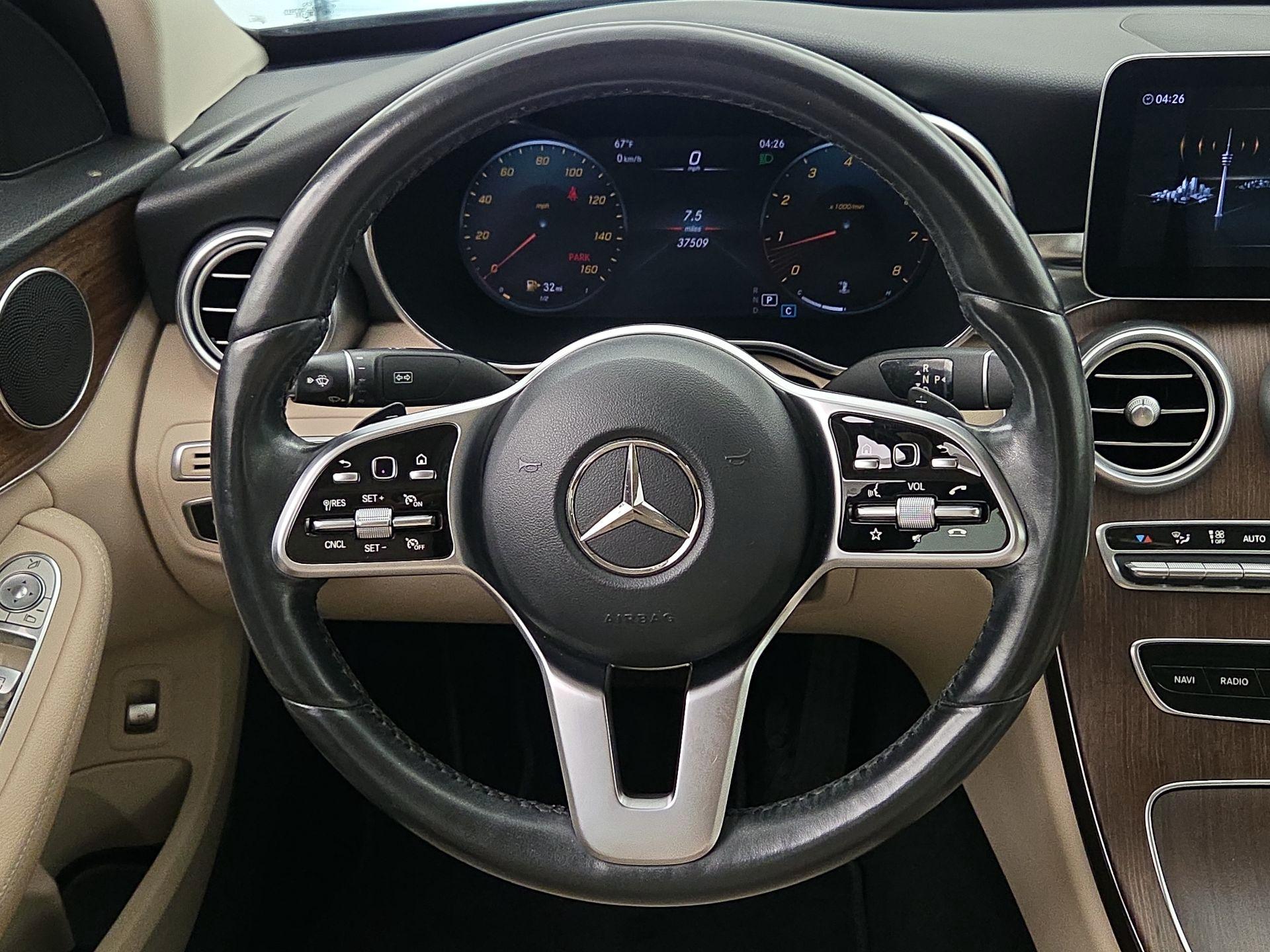 Thumbnail: 2021 Mercedes-Benz C-Class - 10