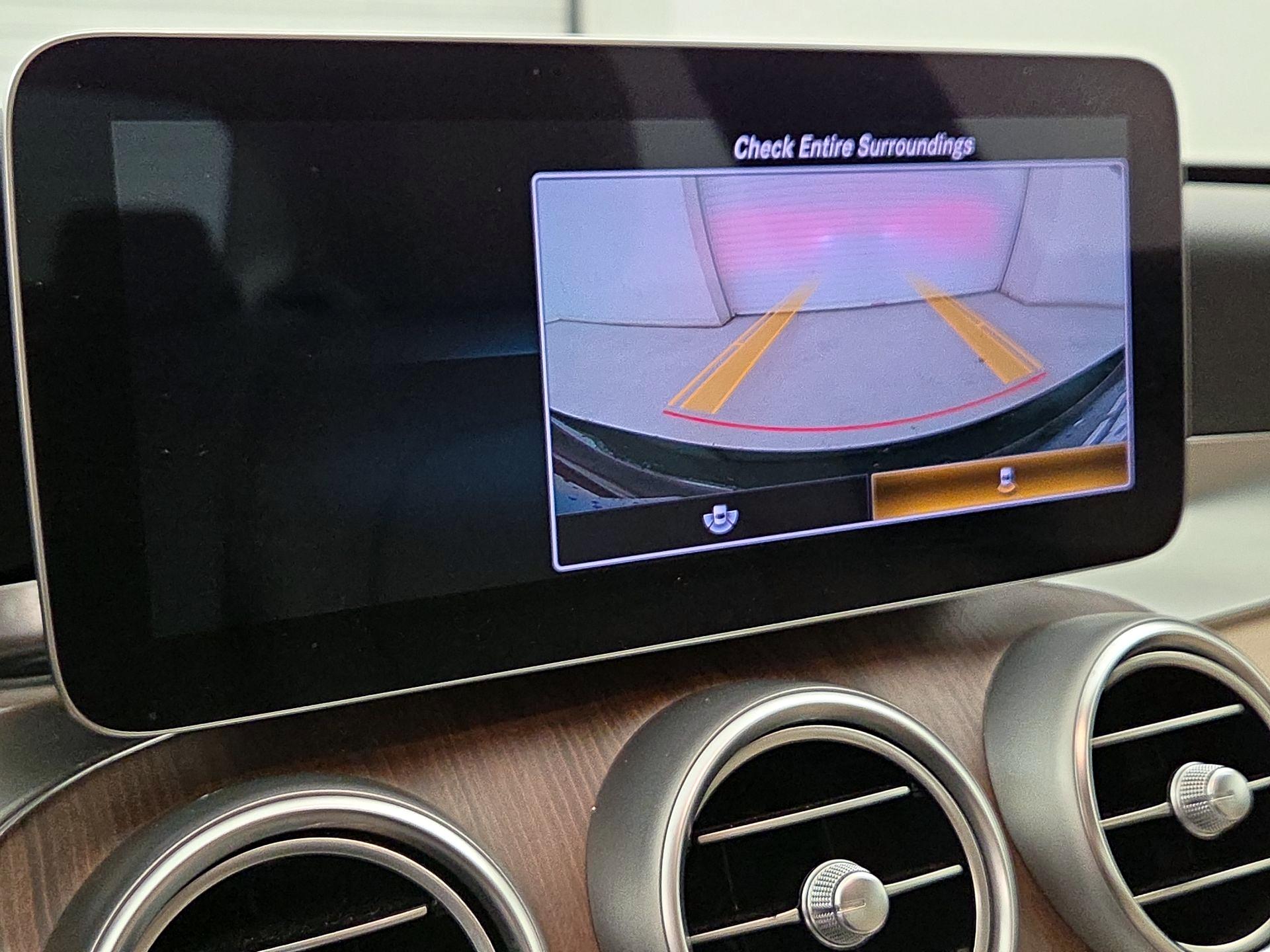 Thumbnail: 2021 Mercedes-Benz C-Class - 14